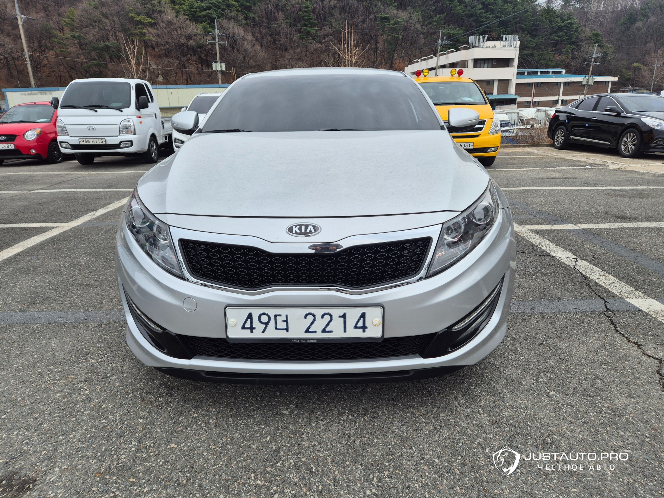 Автомобиль Kia K5