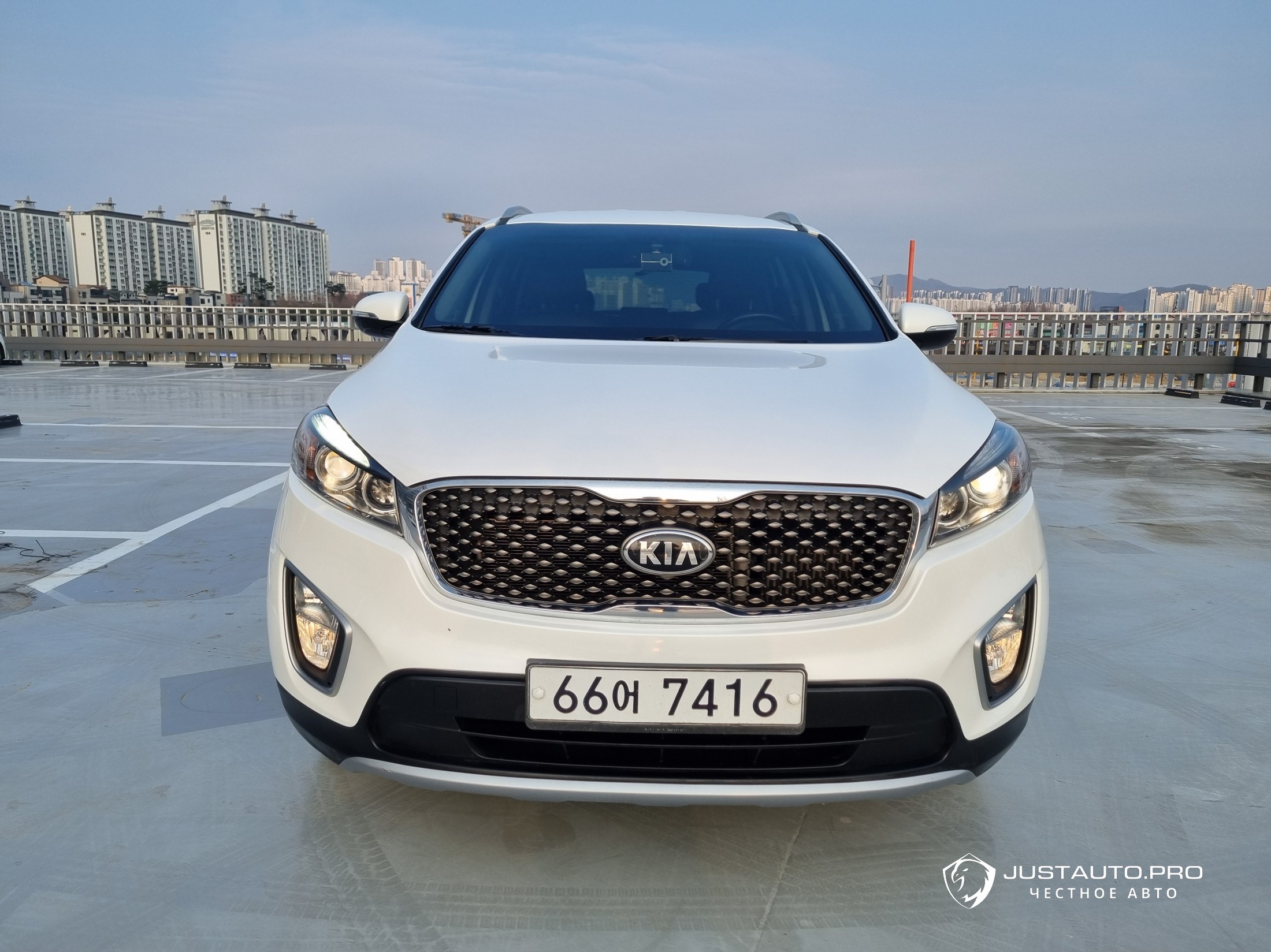 Автомобиль Kia Sorento
