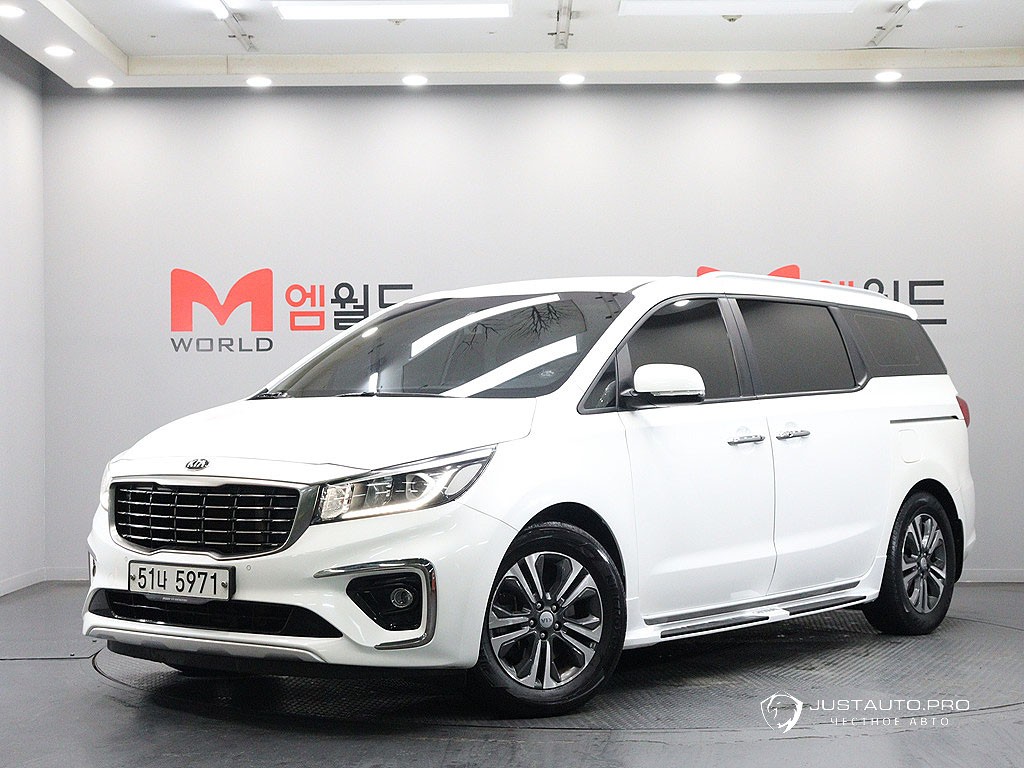 Автомобиль Kia Canival