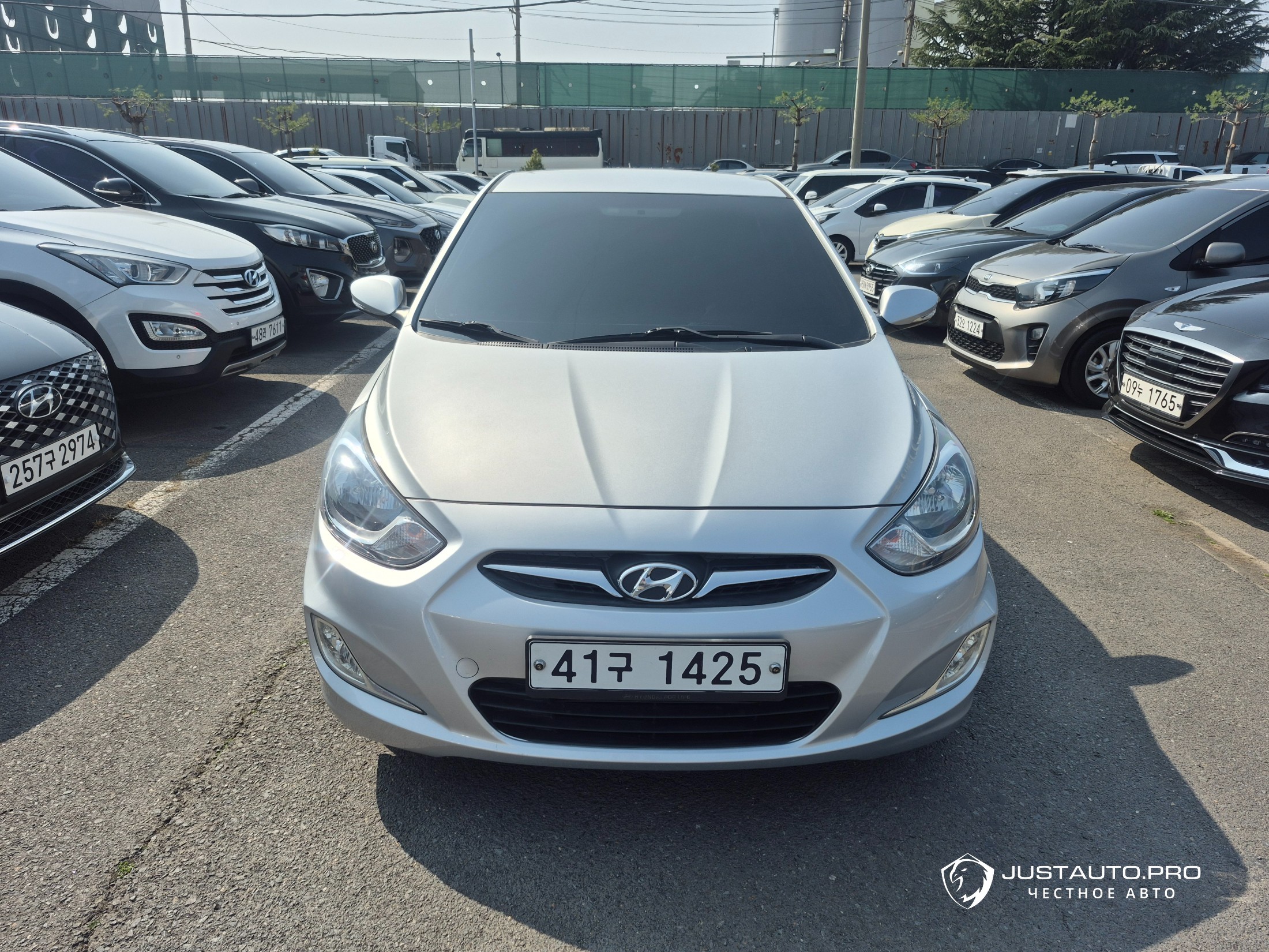 Автомобиль Hyundai Accent