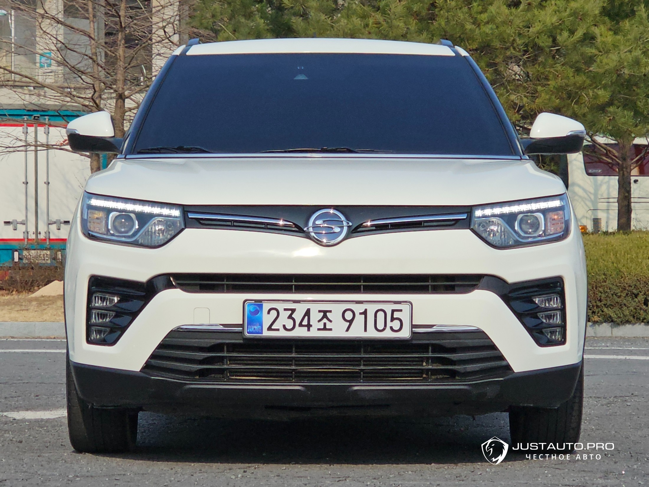 Автомобиль KG_Mobility_Ssangyong TIBOLI