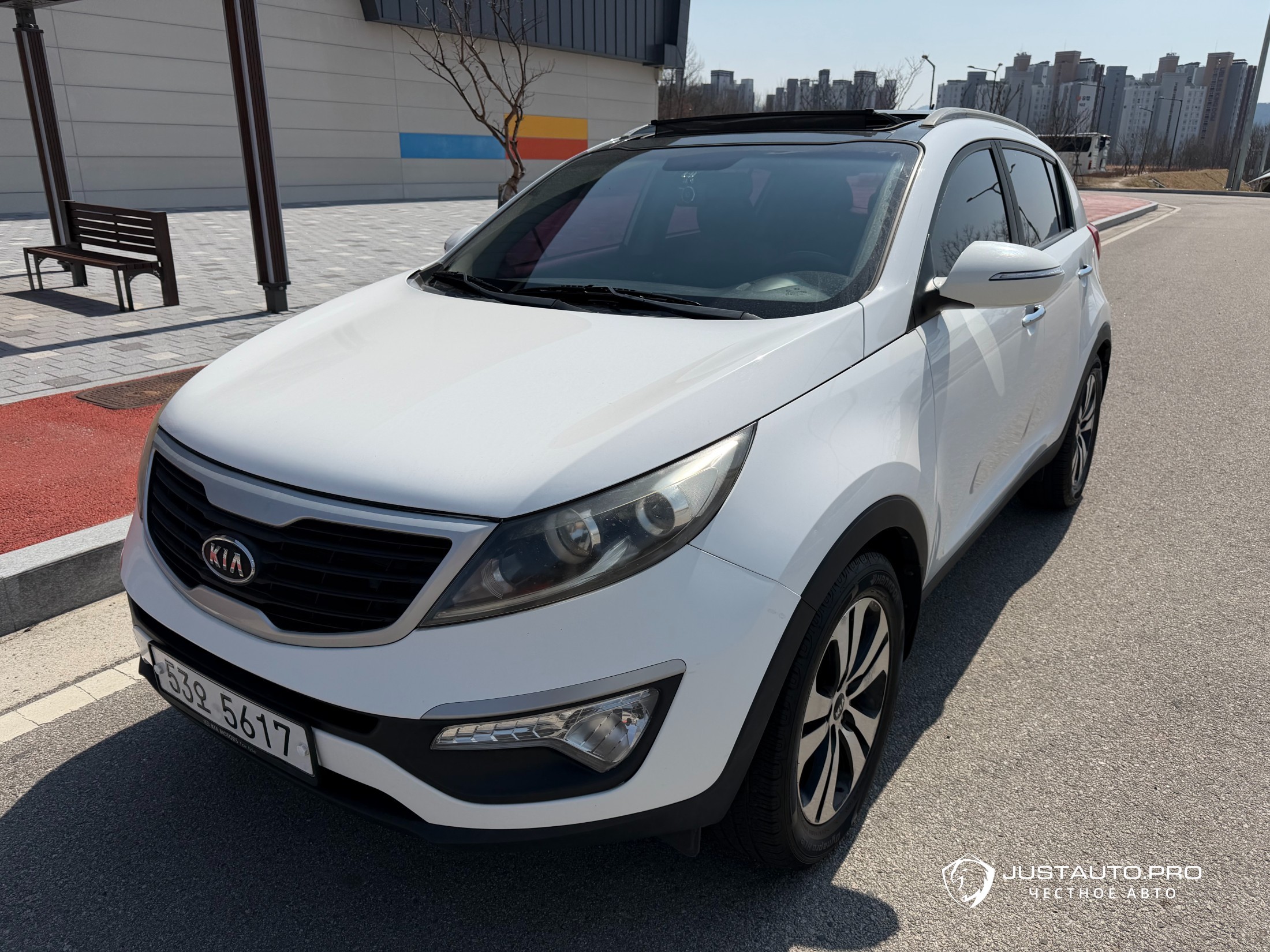 Автомобиль Kia Sportage