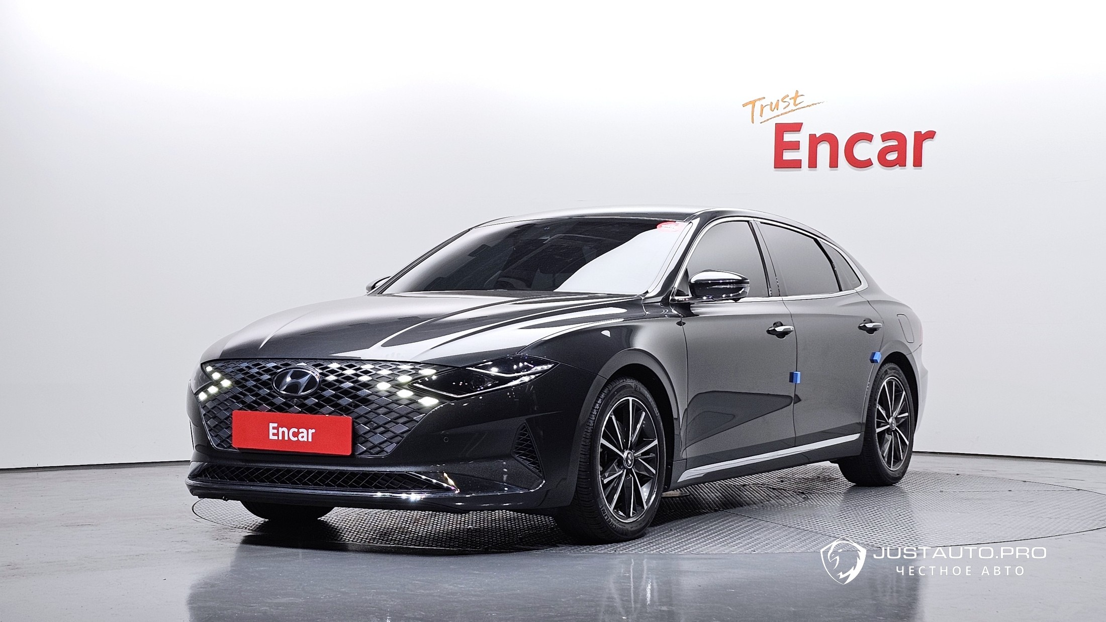 Автомобиль Hyundai Grandeur
