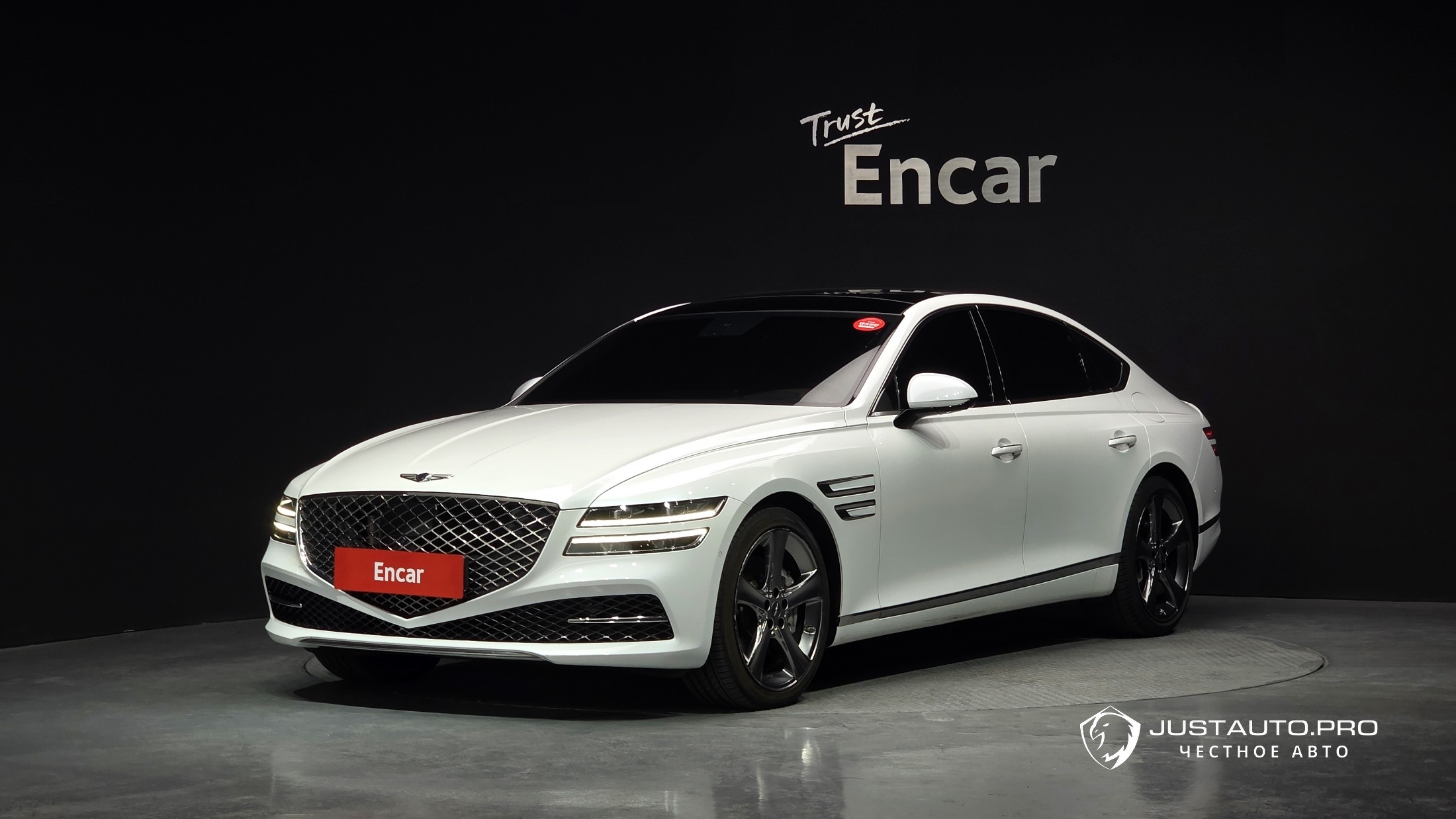 Автомобиль Genesis G80
