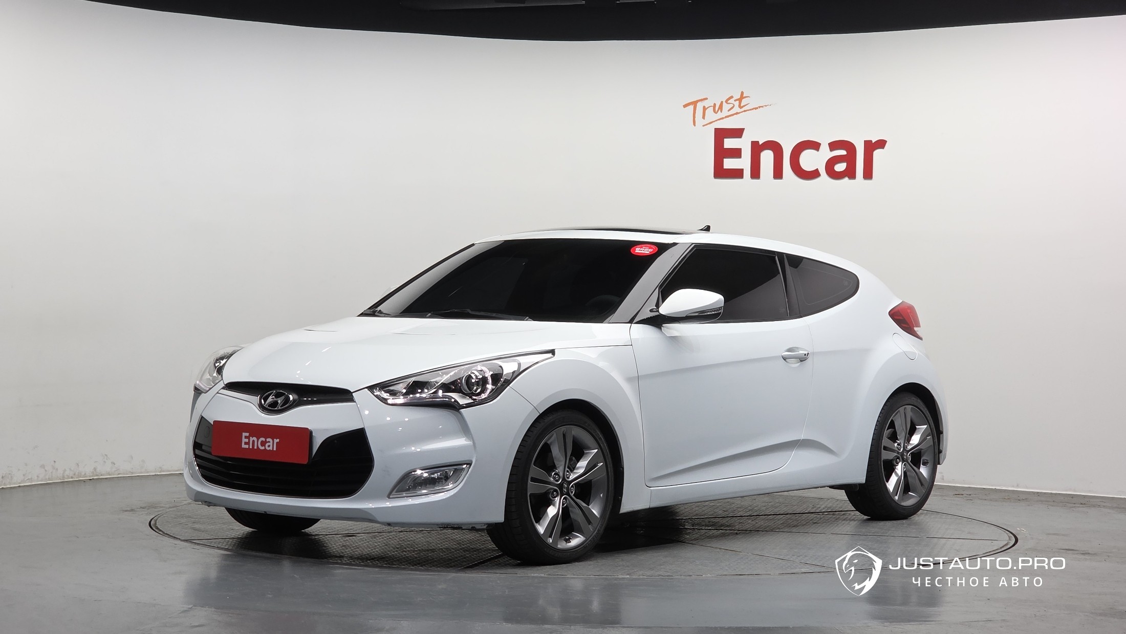 Автомобиль Hyundai Veloster