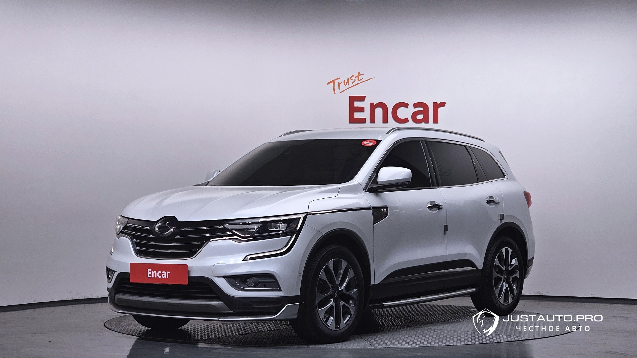 Автомобиль Renault-KoreaSamsung QM6