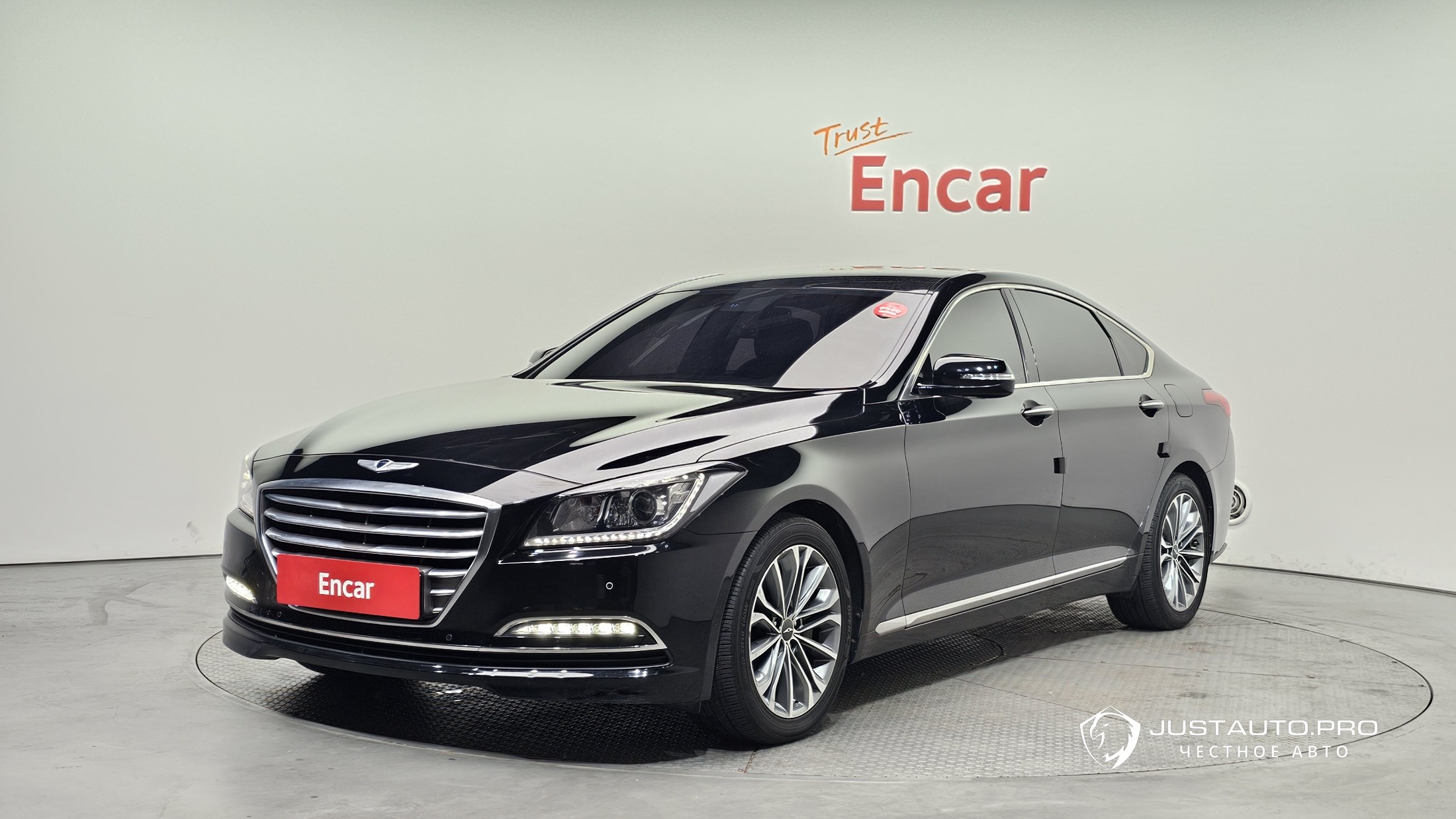 Автомобиль Hyundai Genesis
