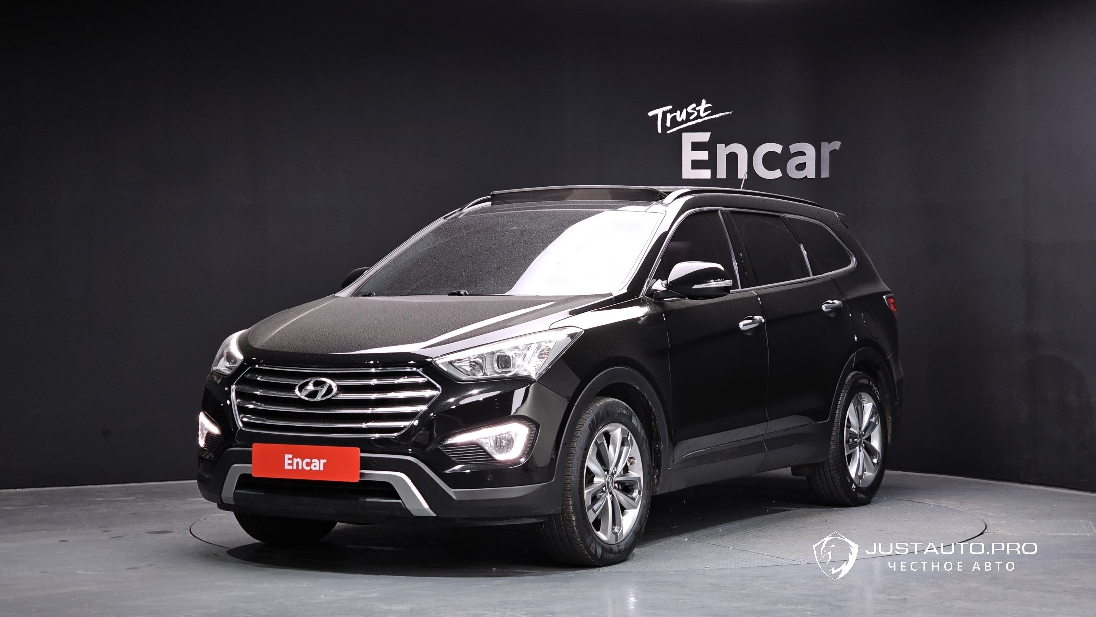 Автомобиль Hyundai Maxcruz