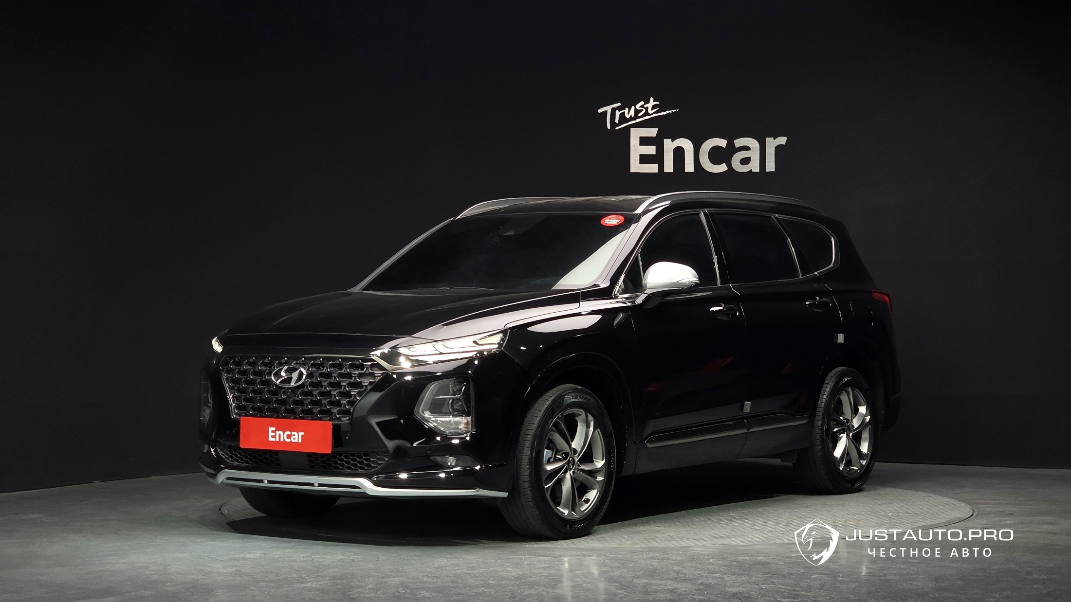 Автомобиль Hyundai Santafe