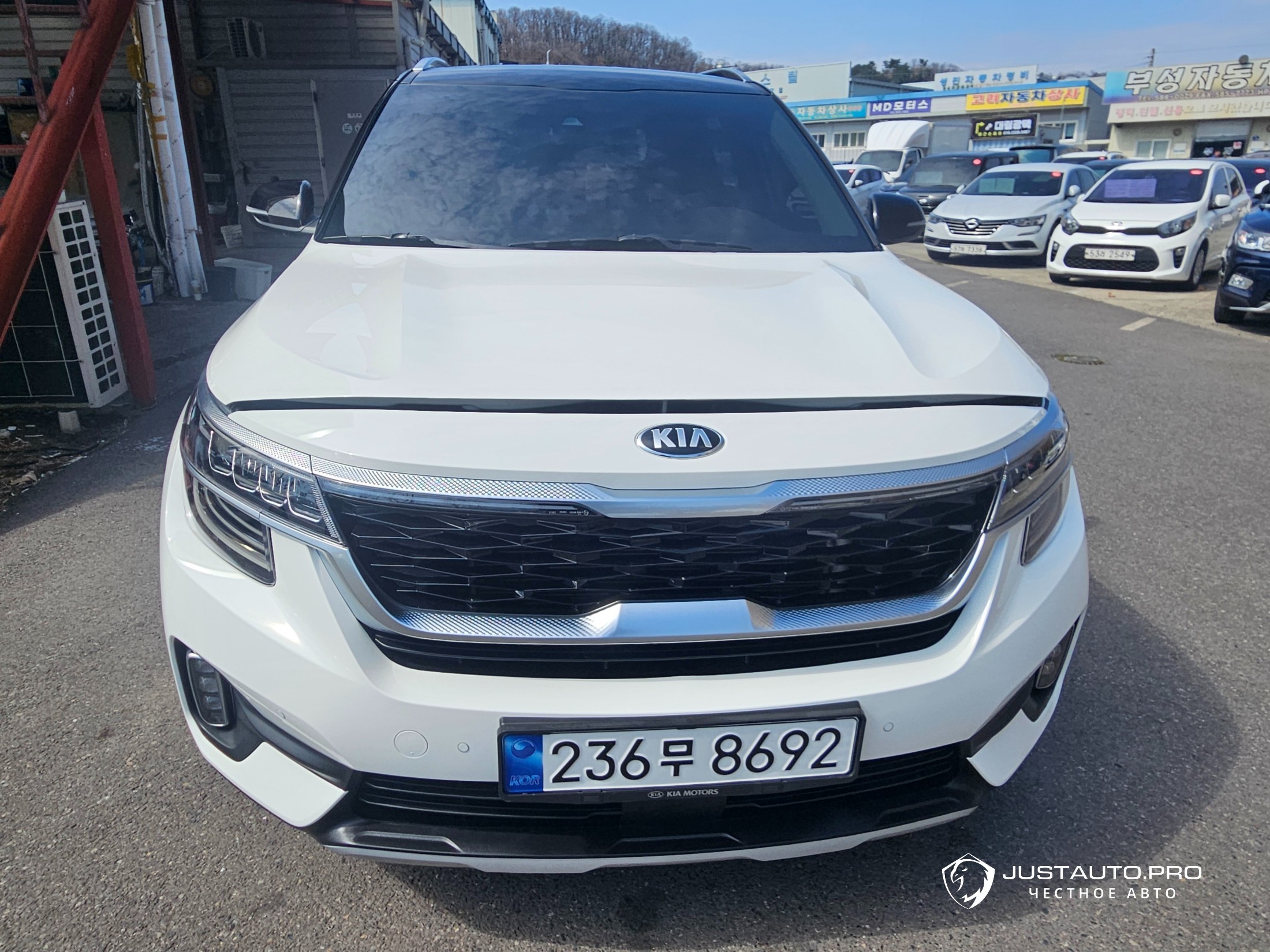 Автомобиль Kia Seltos