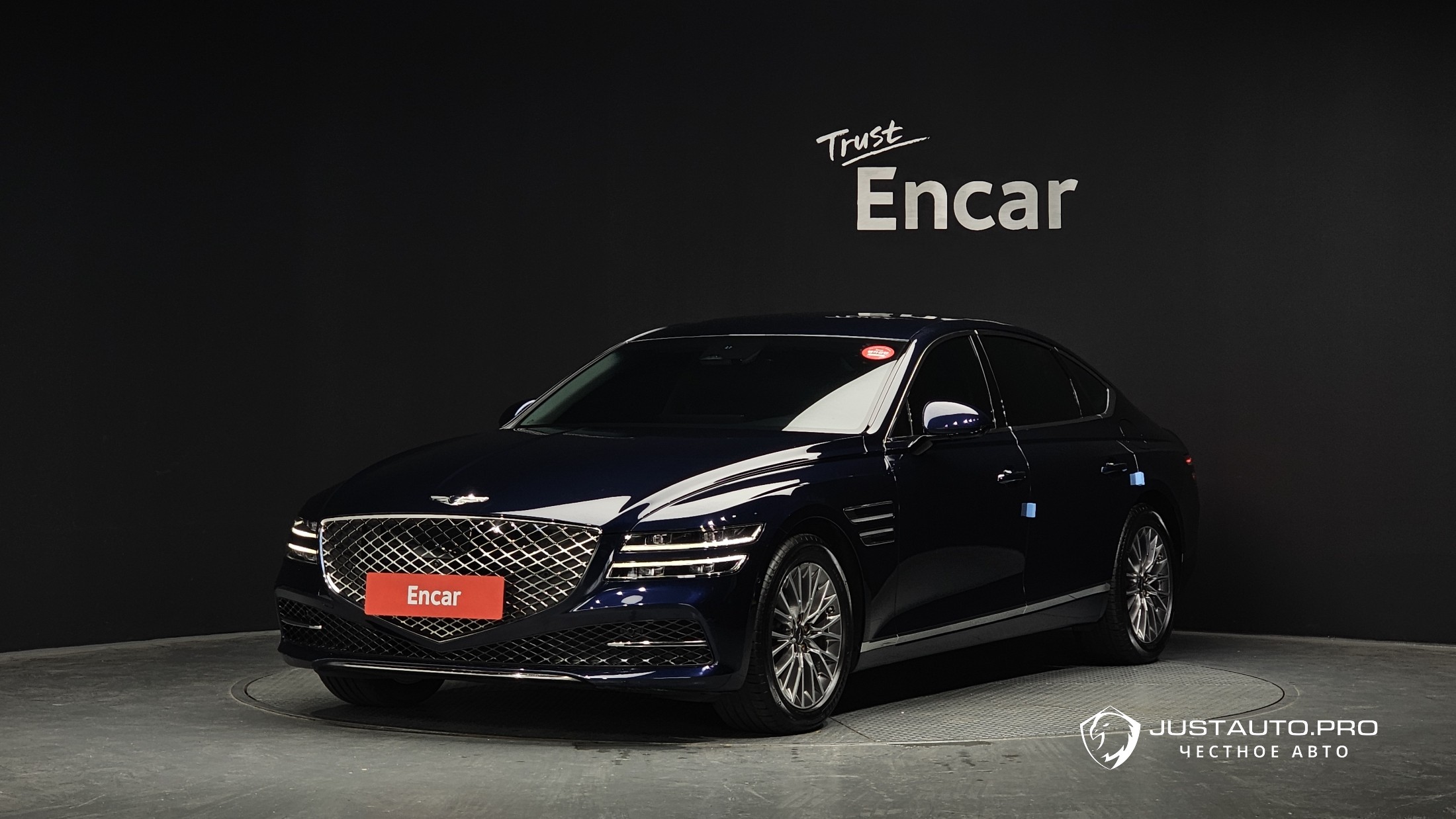 Автомобиль Genesis G80
