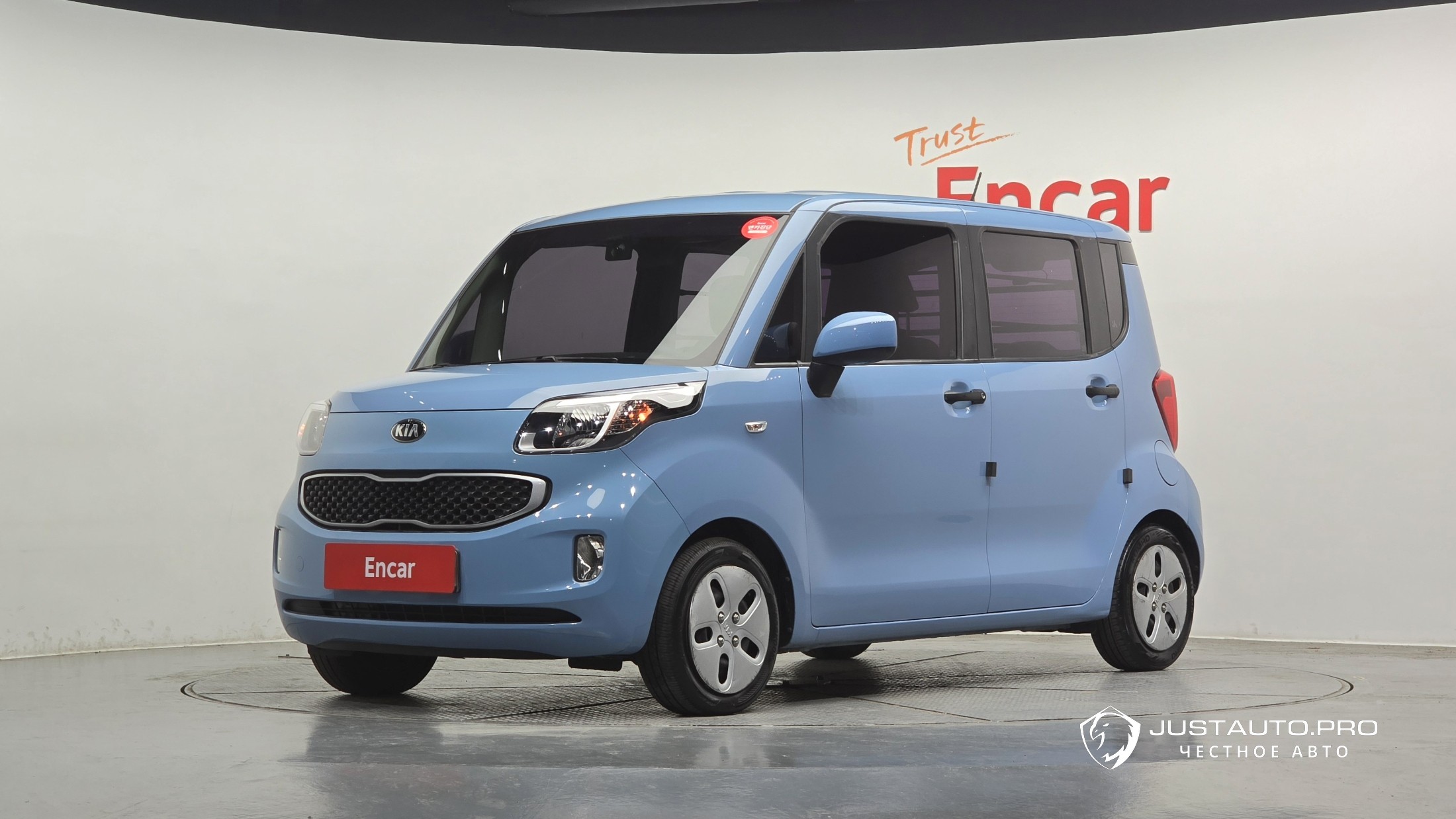 Автомобиль Kia RAY