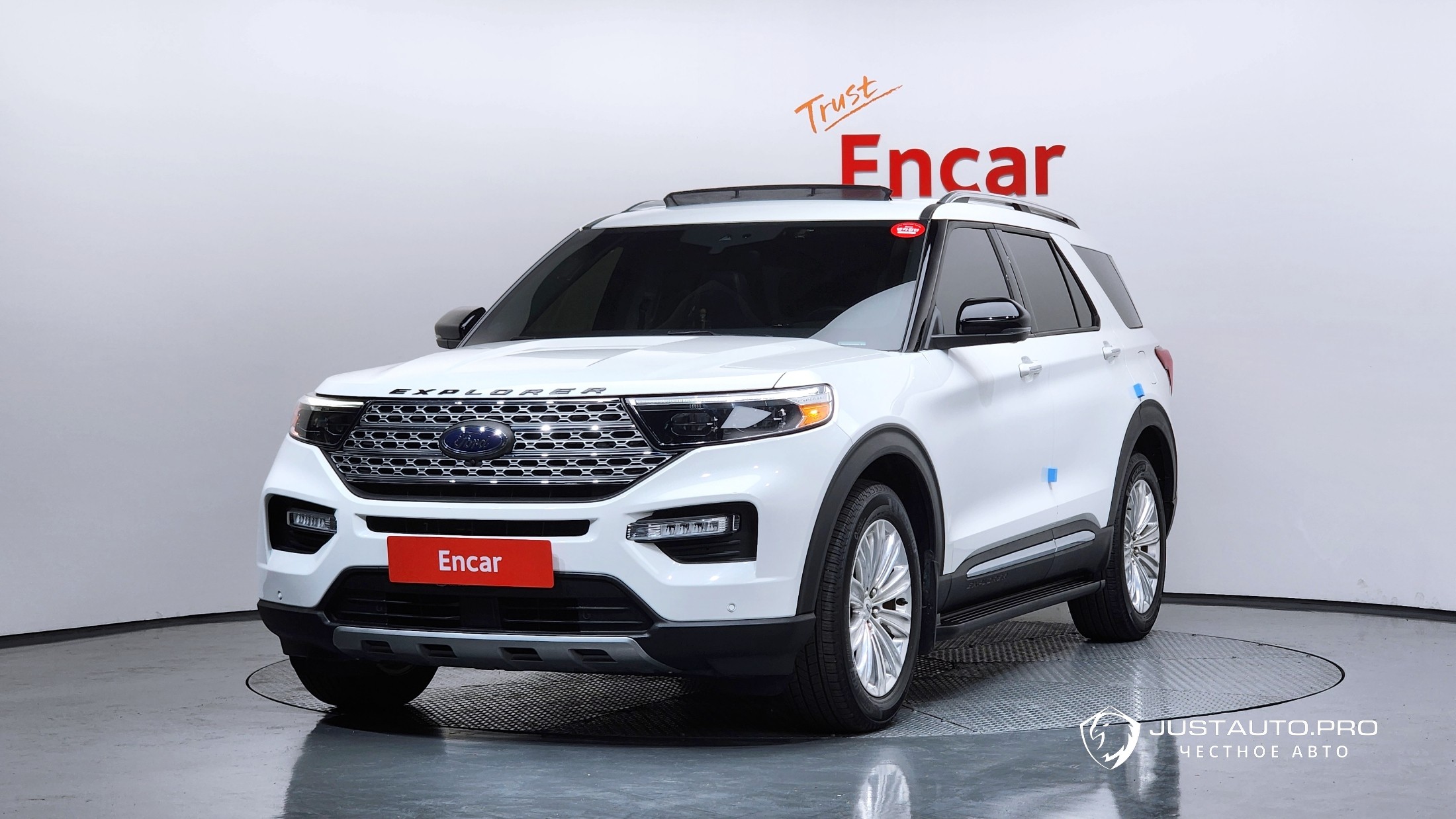 Автомобиль Ford Explorer