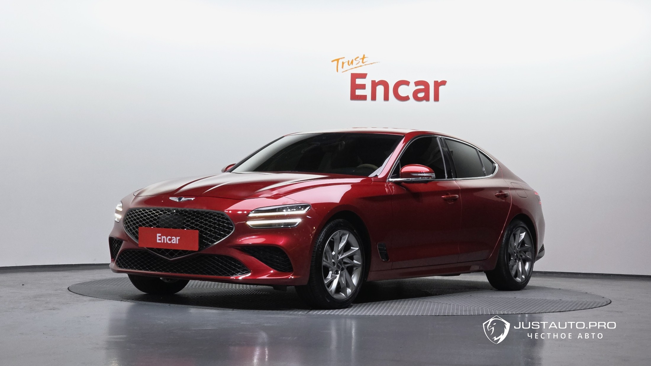Автомобиль Genesis G70