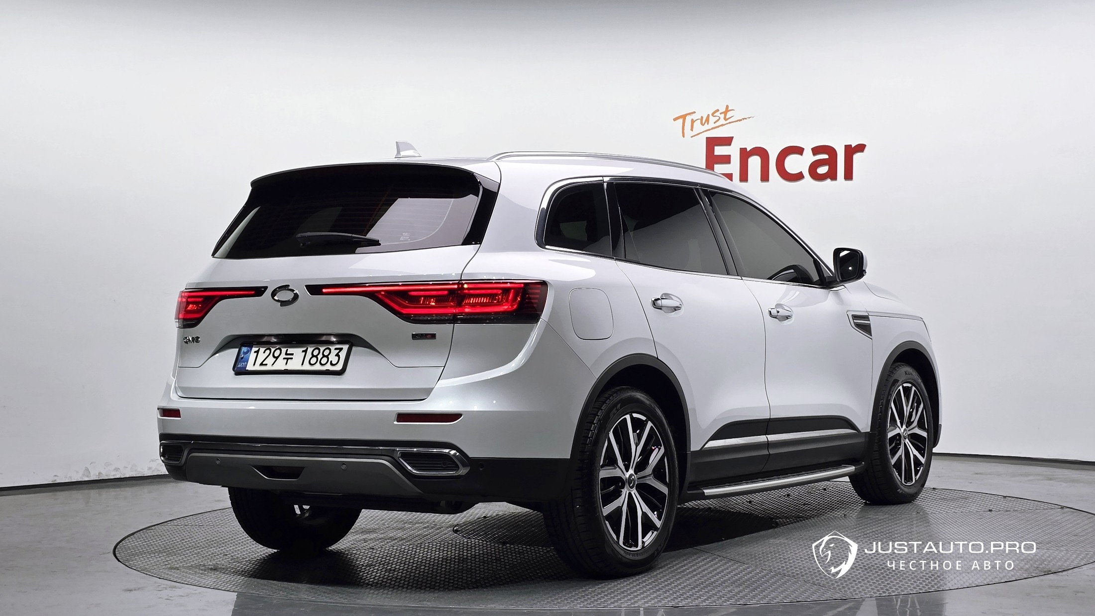 Автомобиль Renault-KoreaSamsung QM6