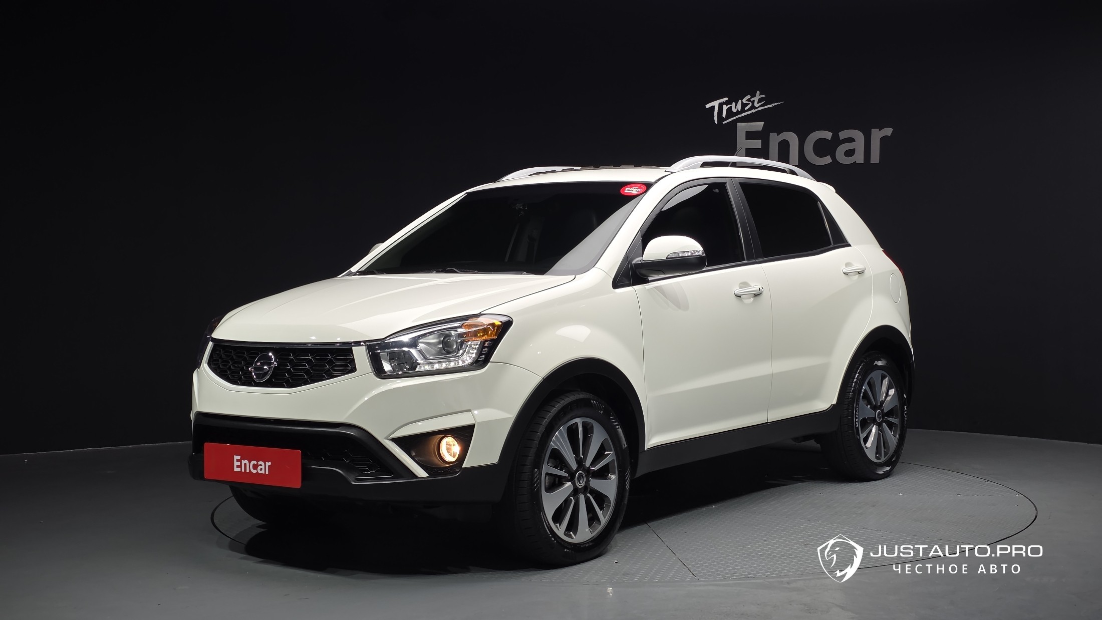 Автомобиль KG_Mobility_Ssangyong KORANDO
