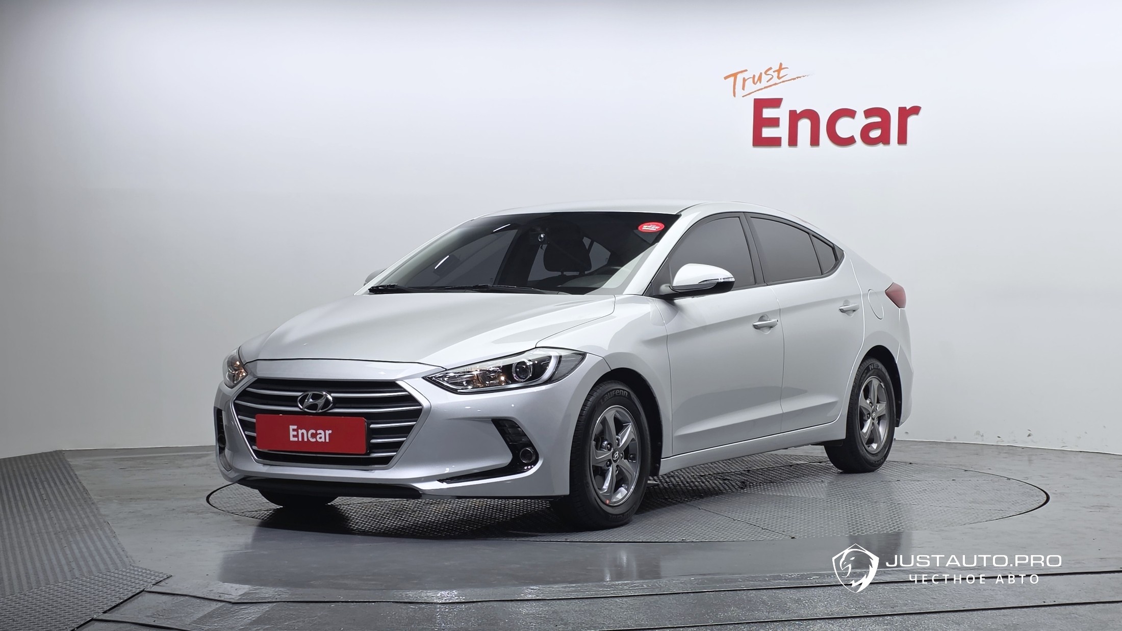 Автомобиль Hyundai AVANTE