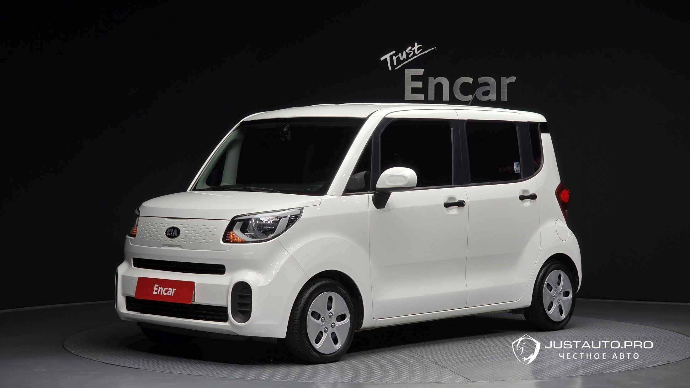 Автомобиль Kia RAY
