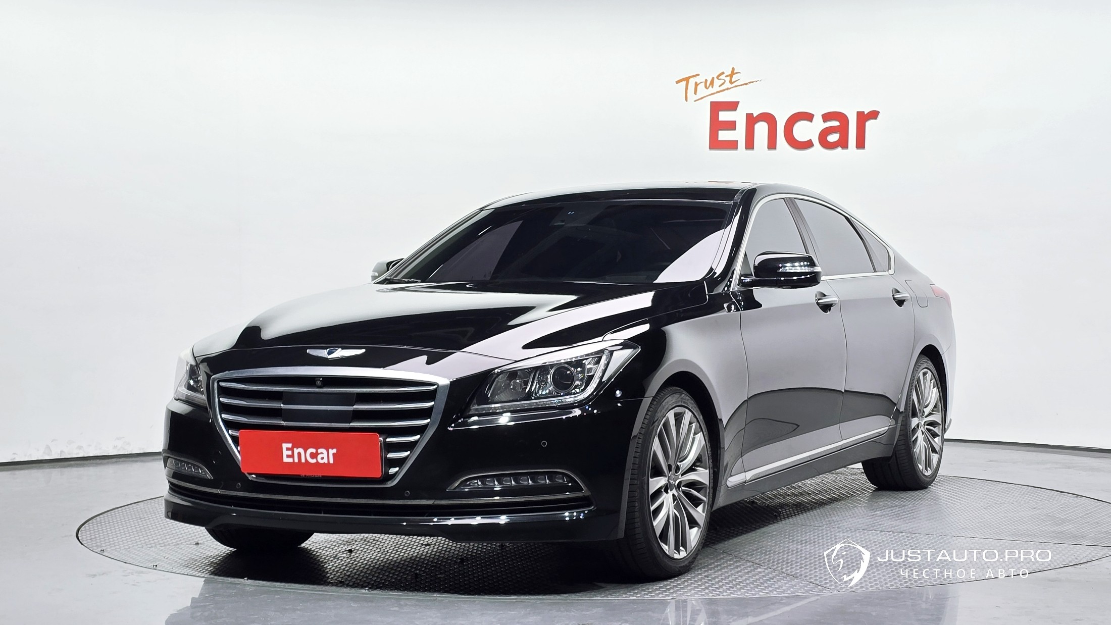 Автомобиль Hyundai Genesis