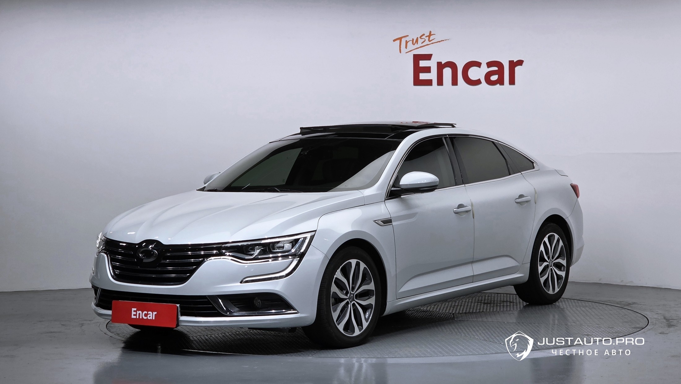 Автомобиль Renault-KoreaSamsung SM6