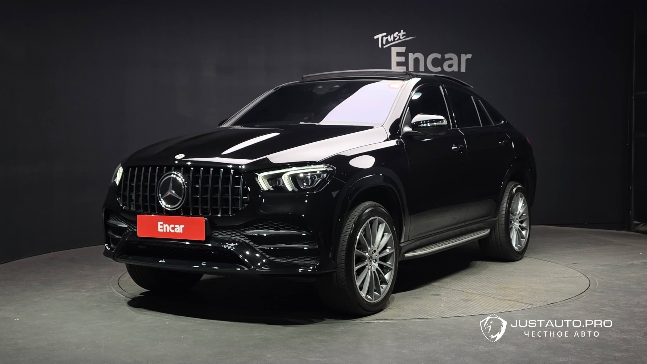 Автомобиль Mercedes-Benz GLE-Class