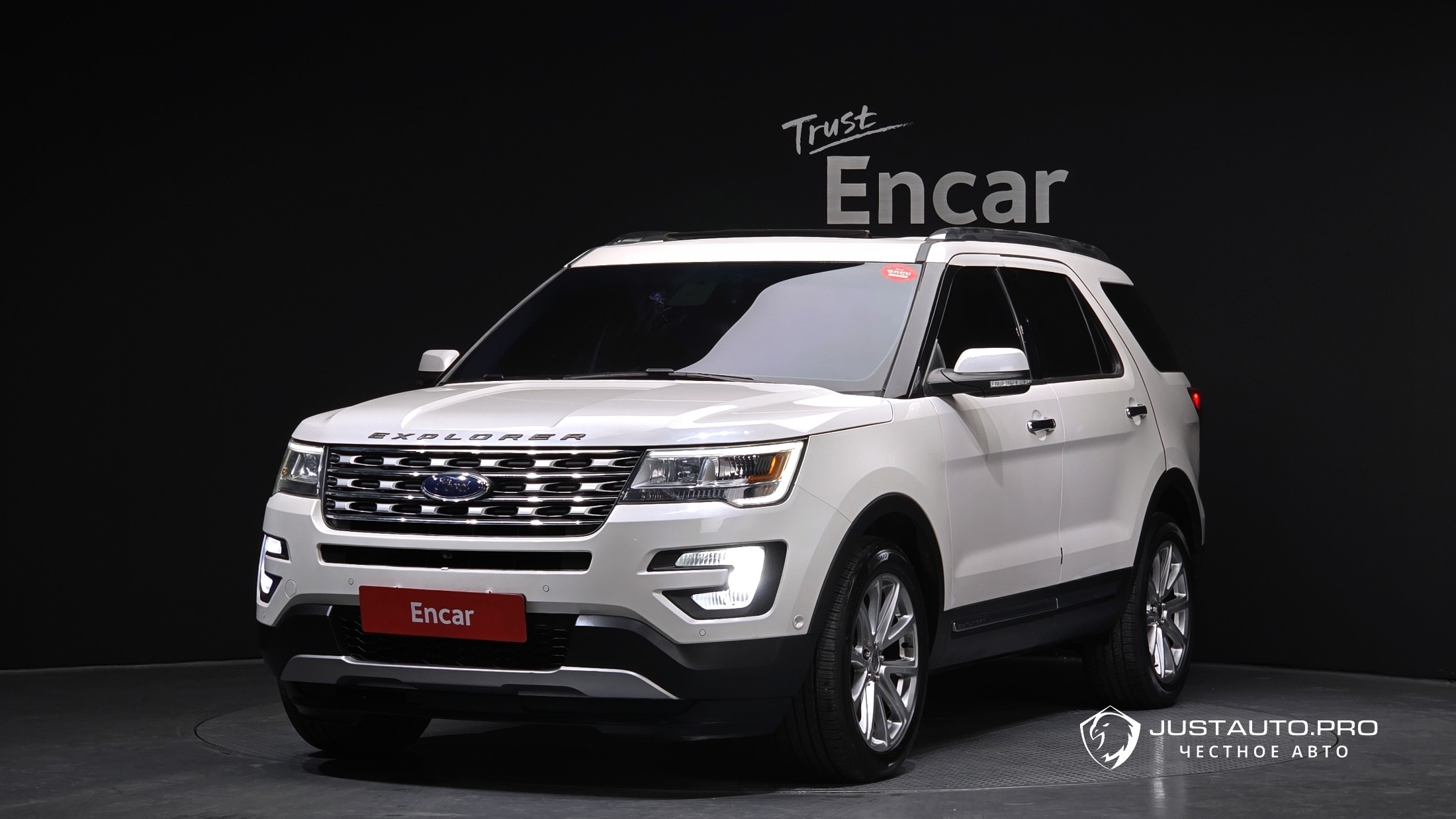 Автомобиль Ford Explorer