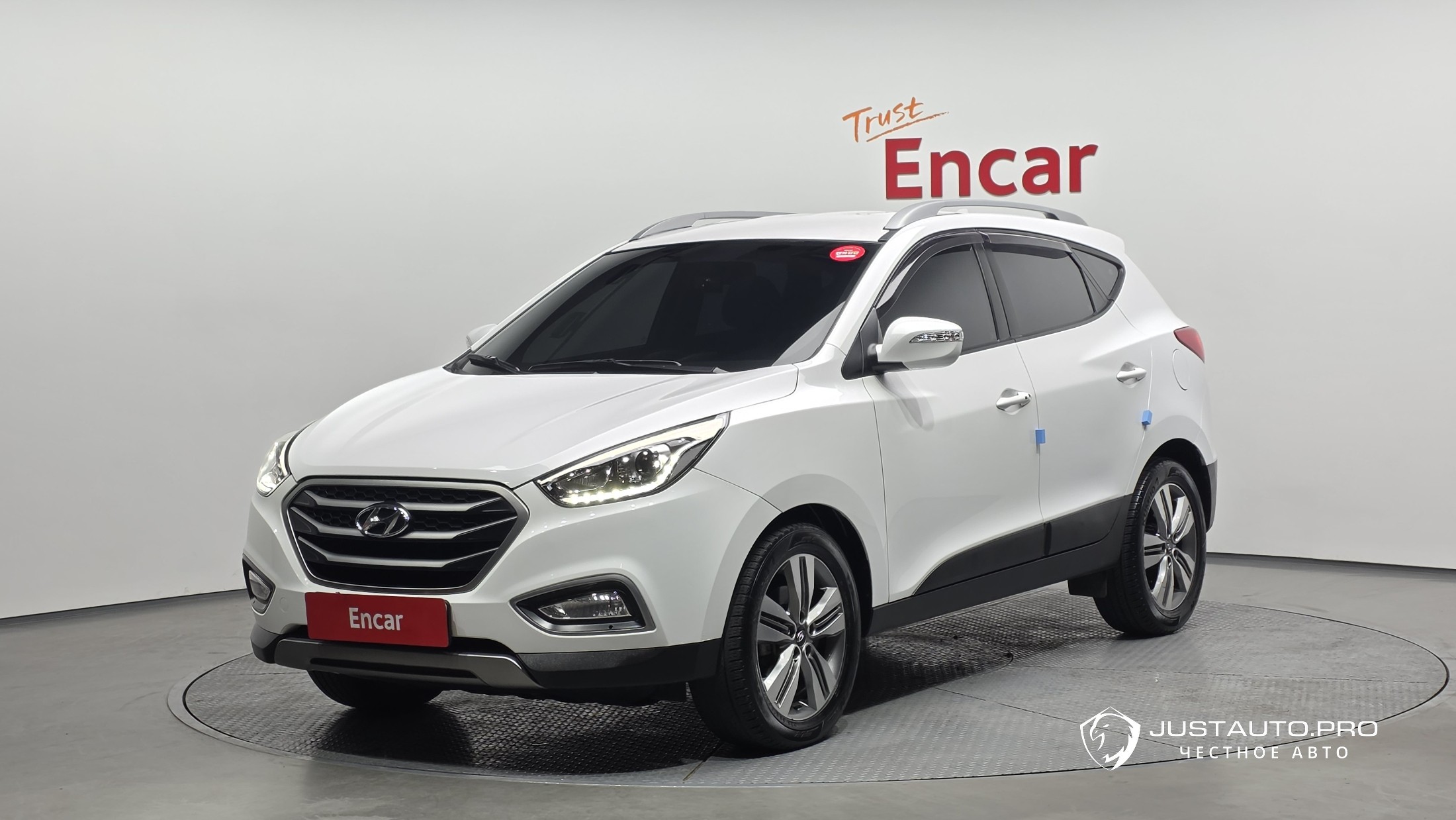 Автомобиль Hyundai Tucson