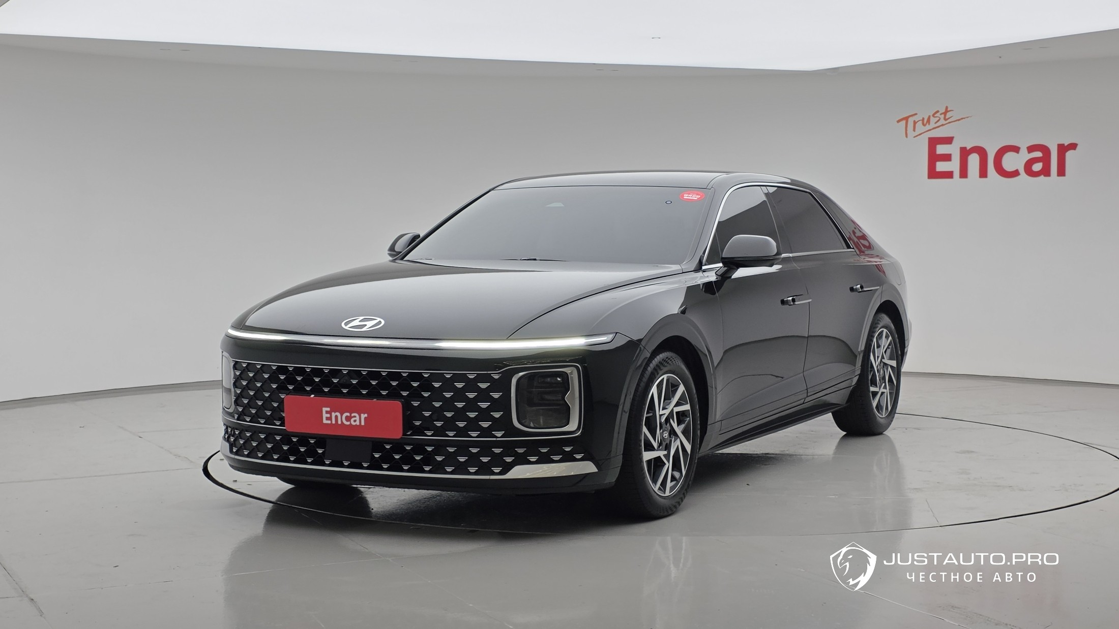 Автомобиль Hyundai Grandeur