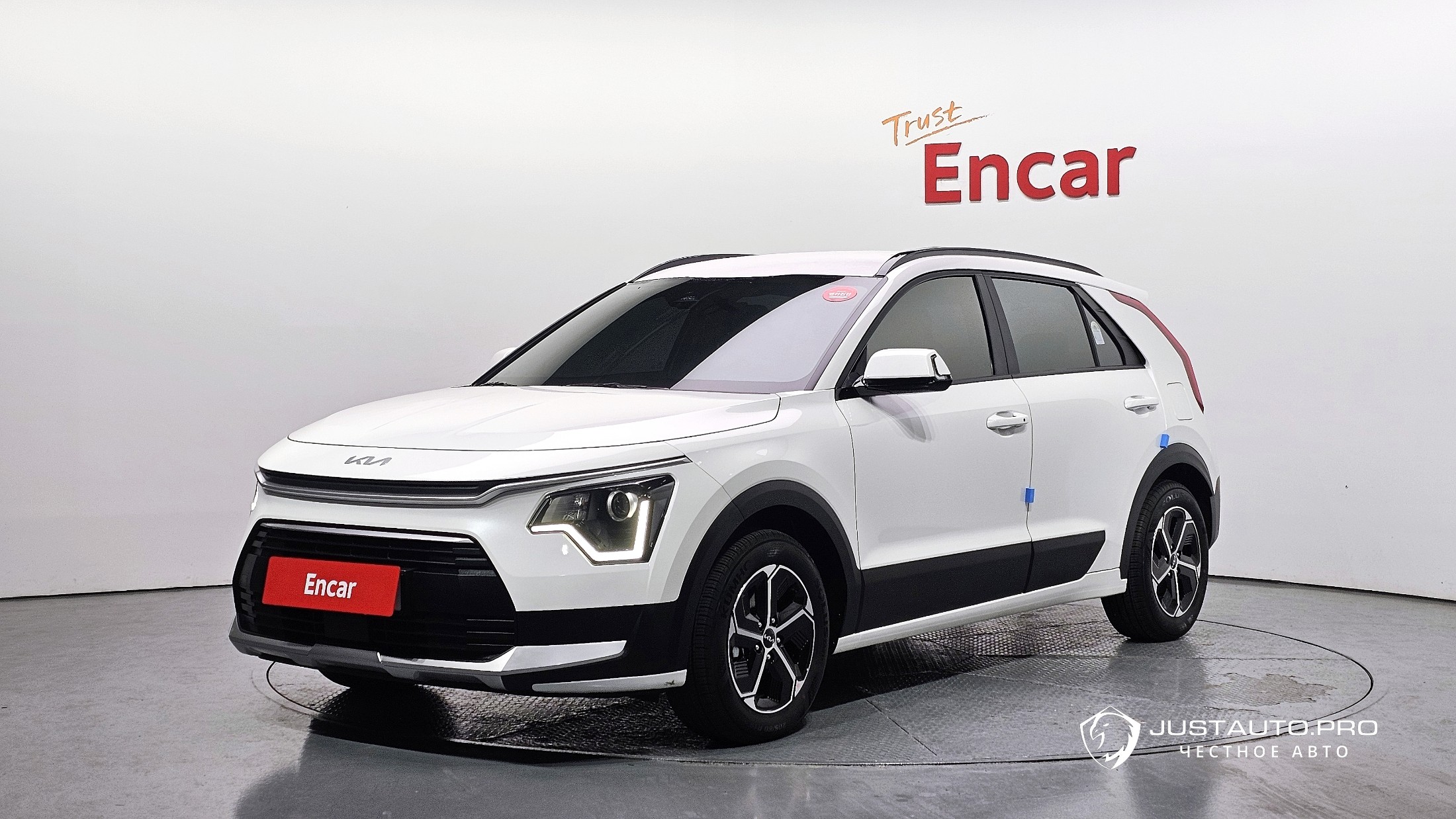 Автомобиль Kia Niro