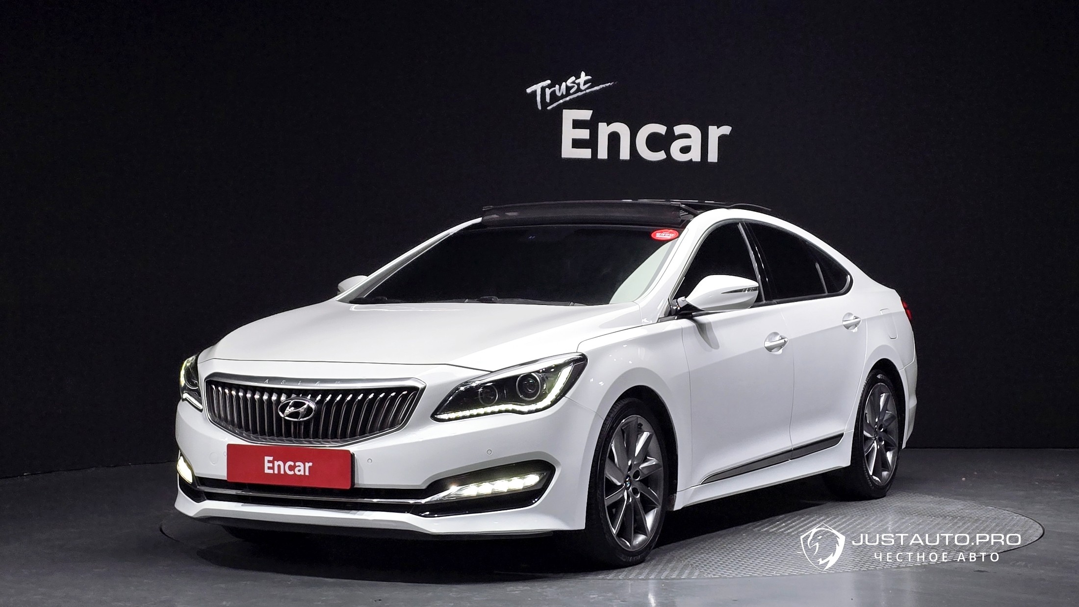 Автомобиль Hyundai Aslan