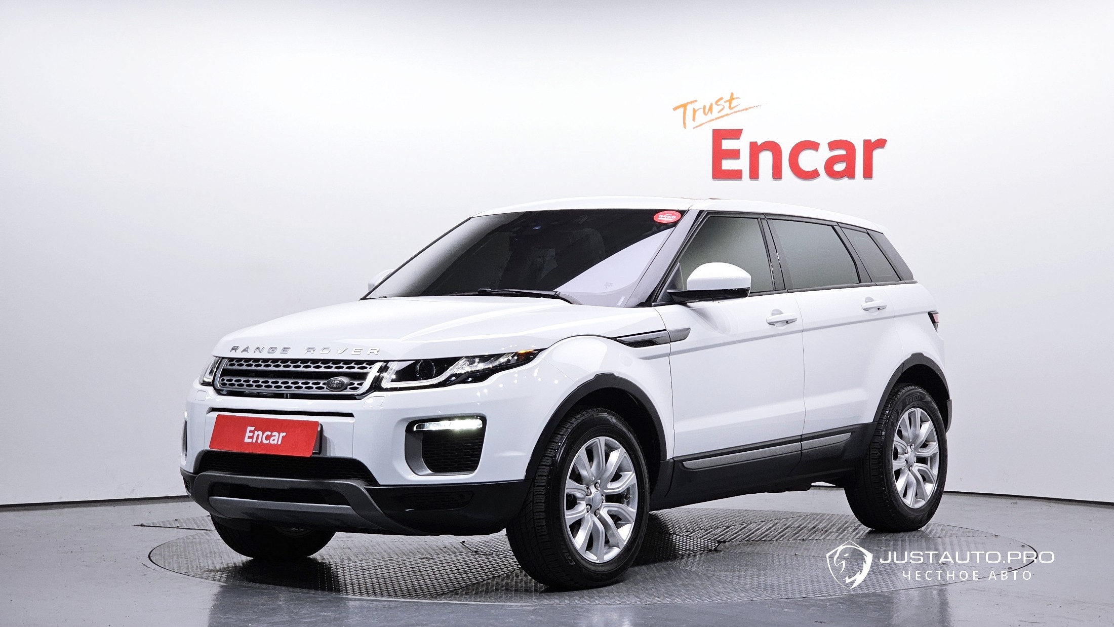 Автомобиль Land Rover Range Rover Evoque