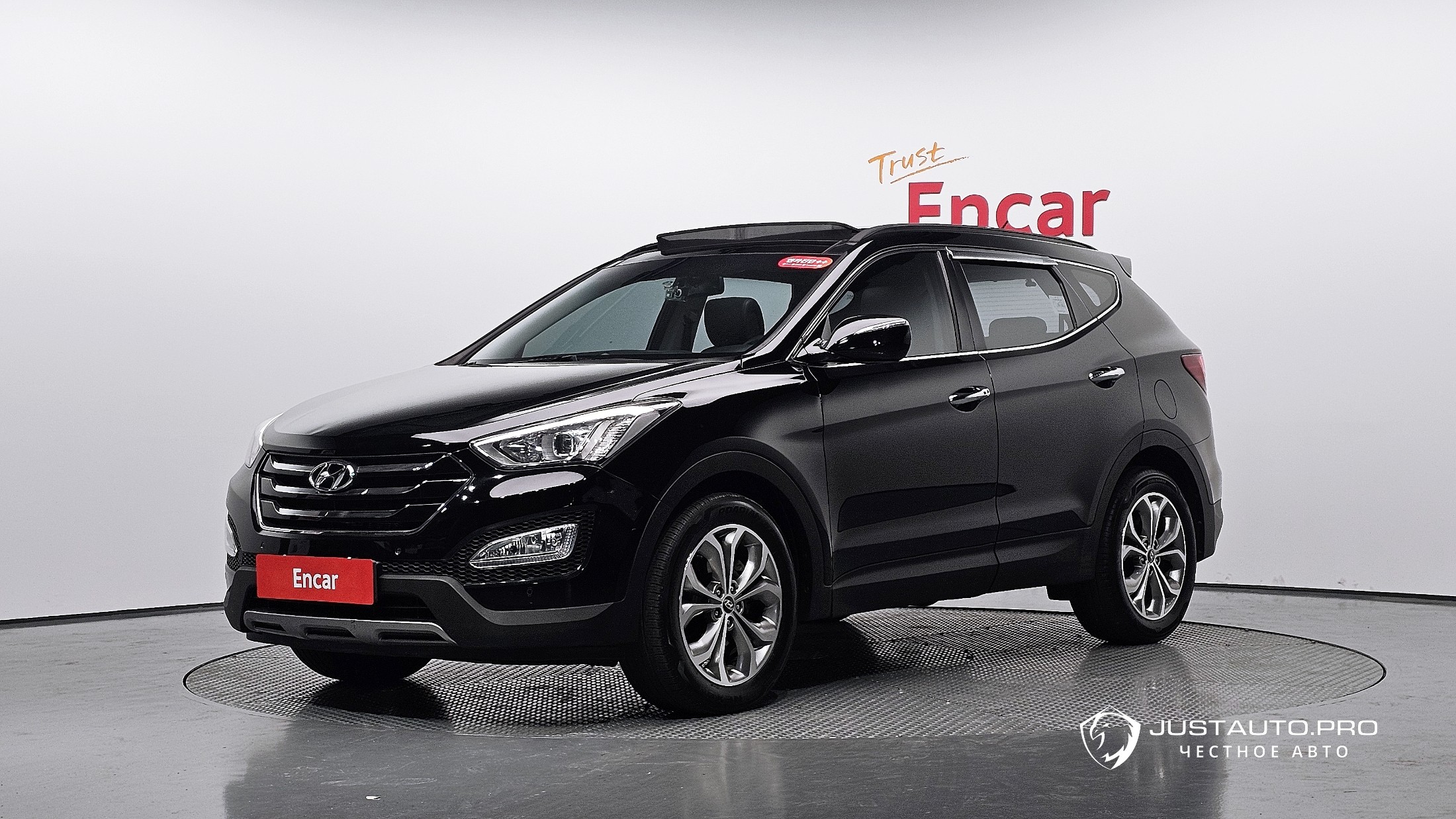 Автомобиль Hyundai Santafe