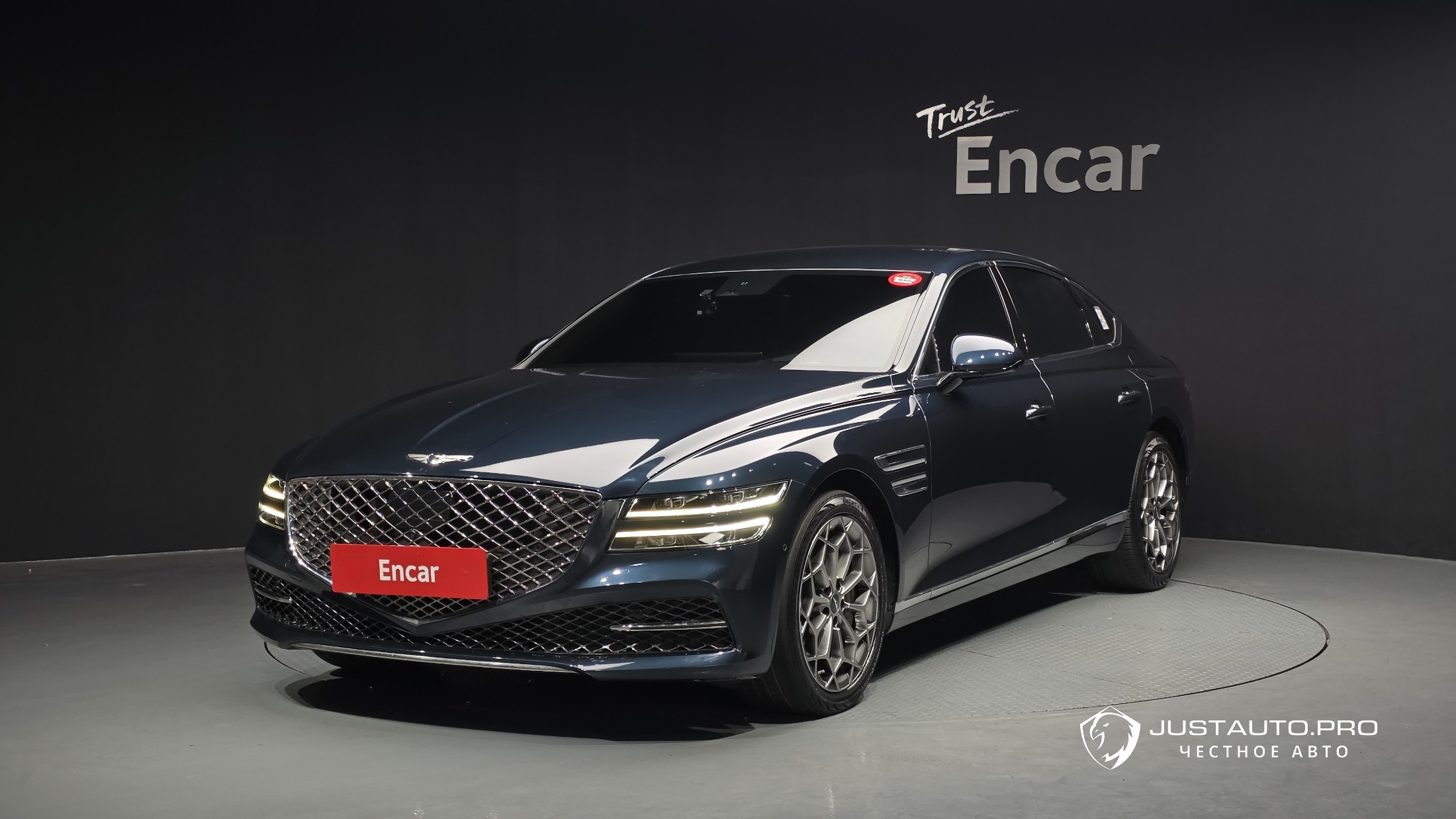 Автомобиль Genesis G80