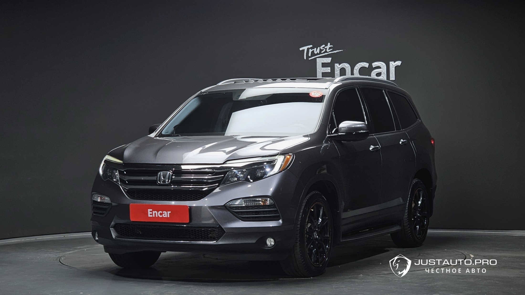 Автомобиль Honda Pilot