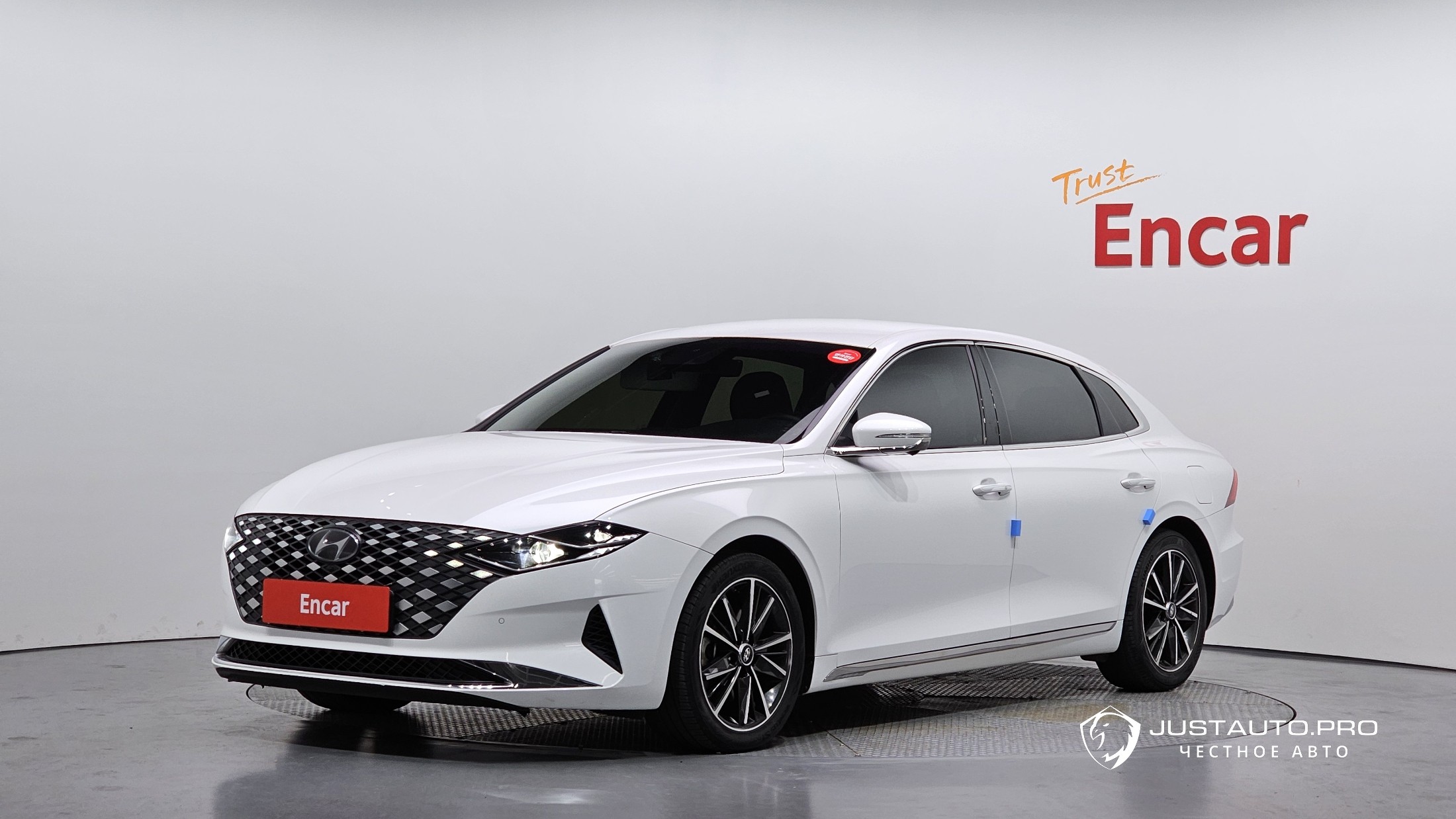 Автомобиль Hyundai Grandeur