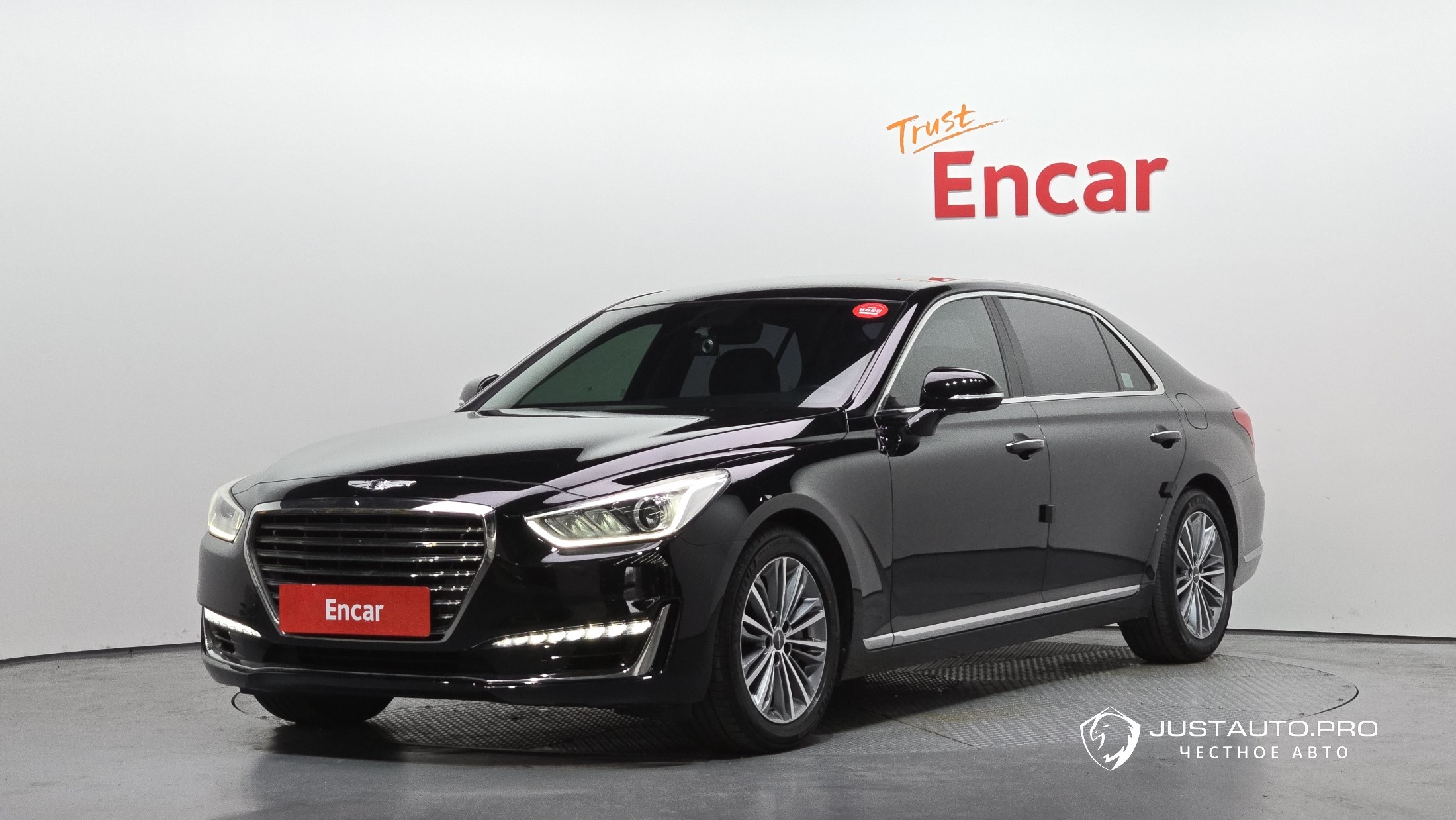 Автомобиль Genesis EQ900