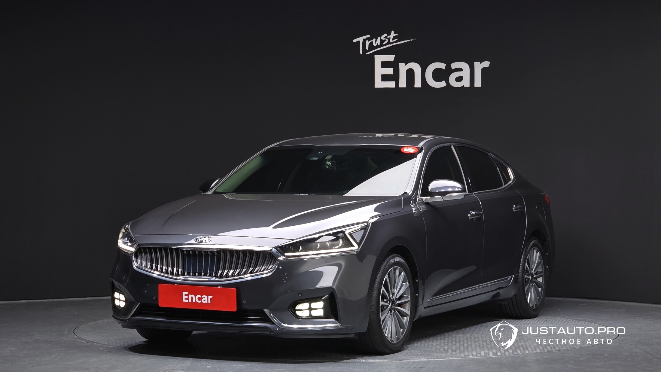 Автомобиль Kia K7