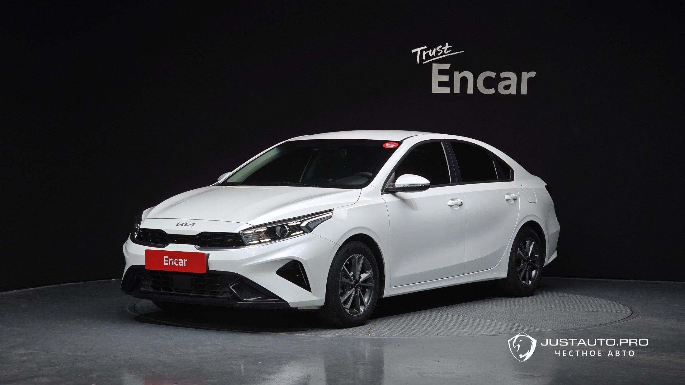 Автомобиль Kia K3