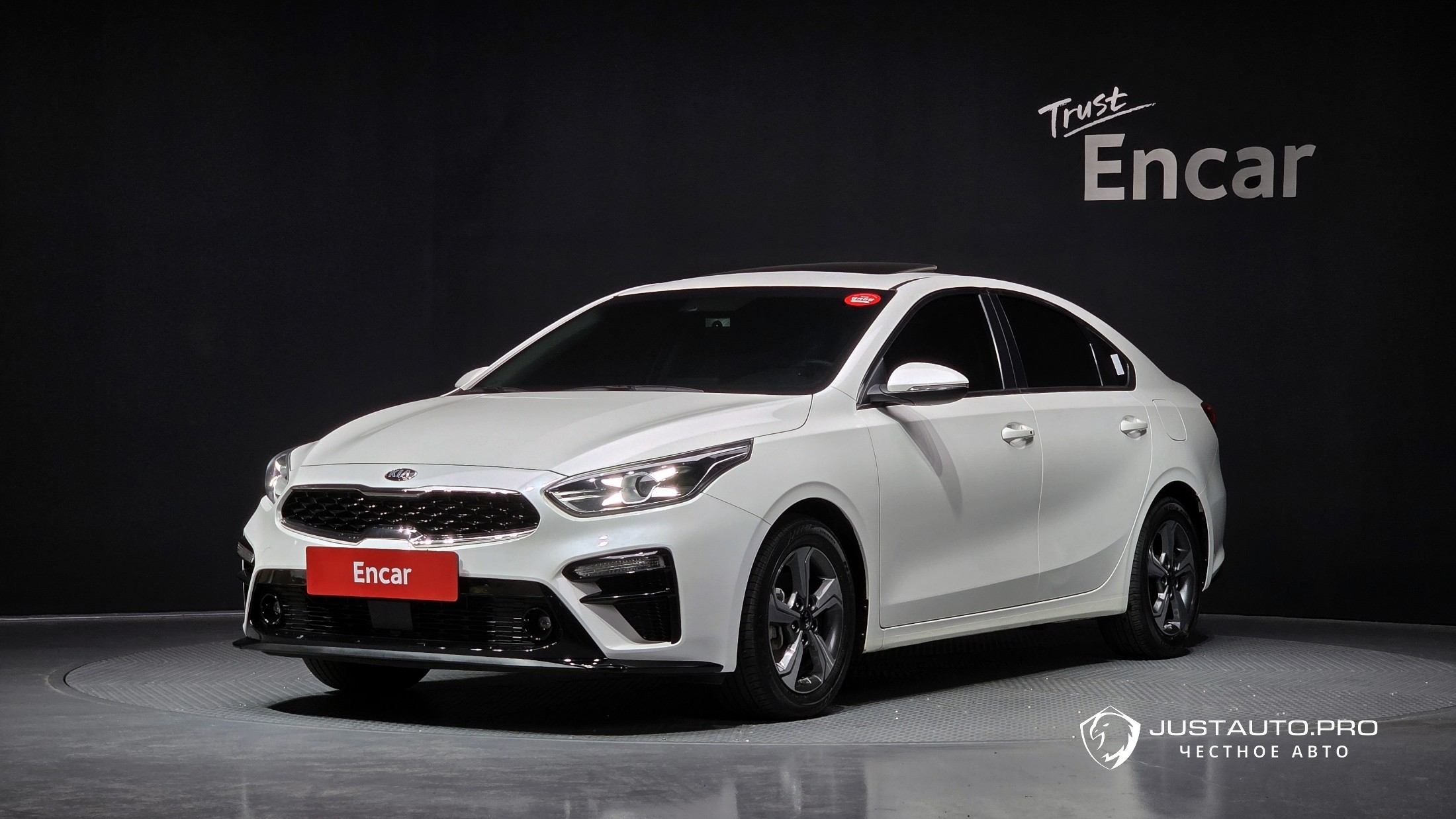 Автомобиль Kia K3