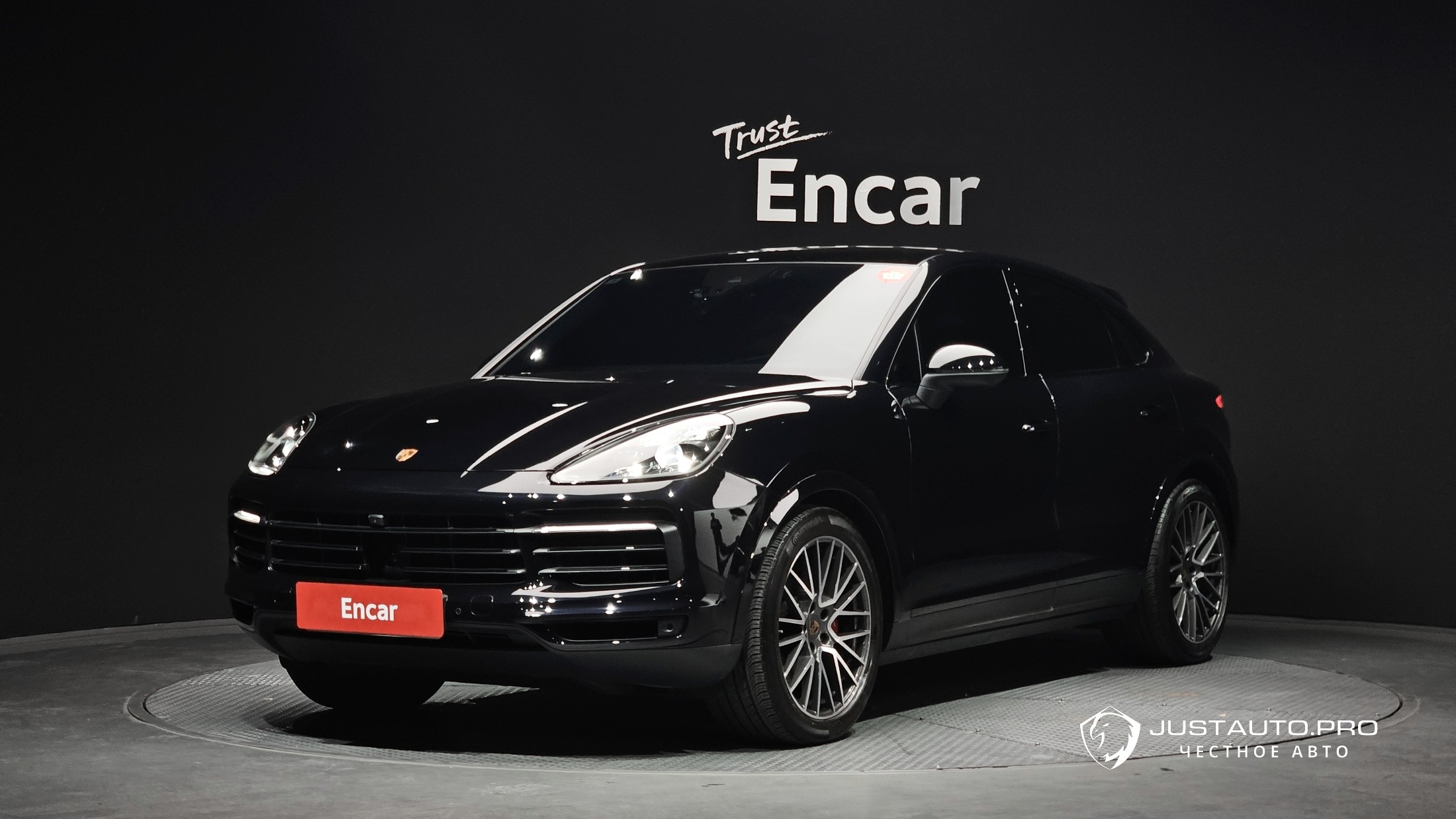 Автомобиль Porsche Cayenne