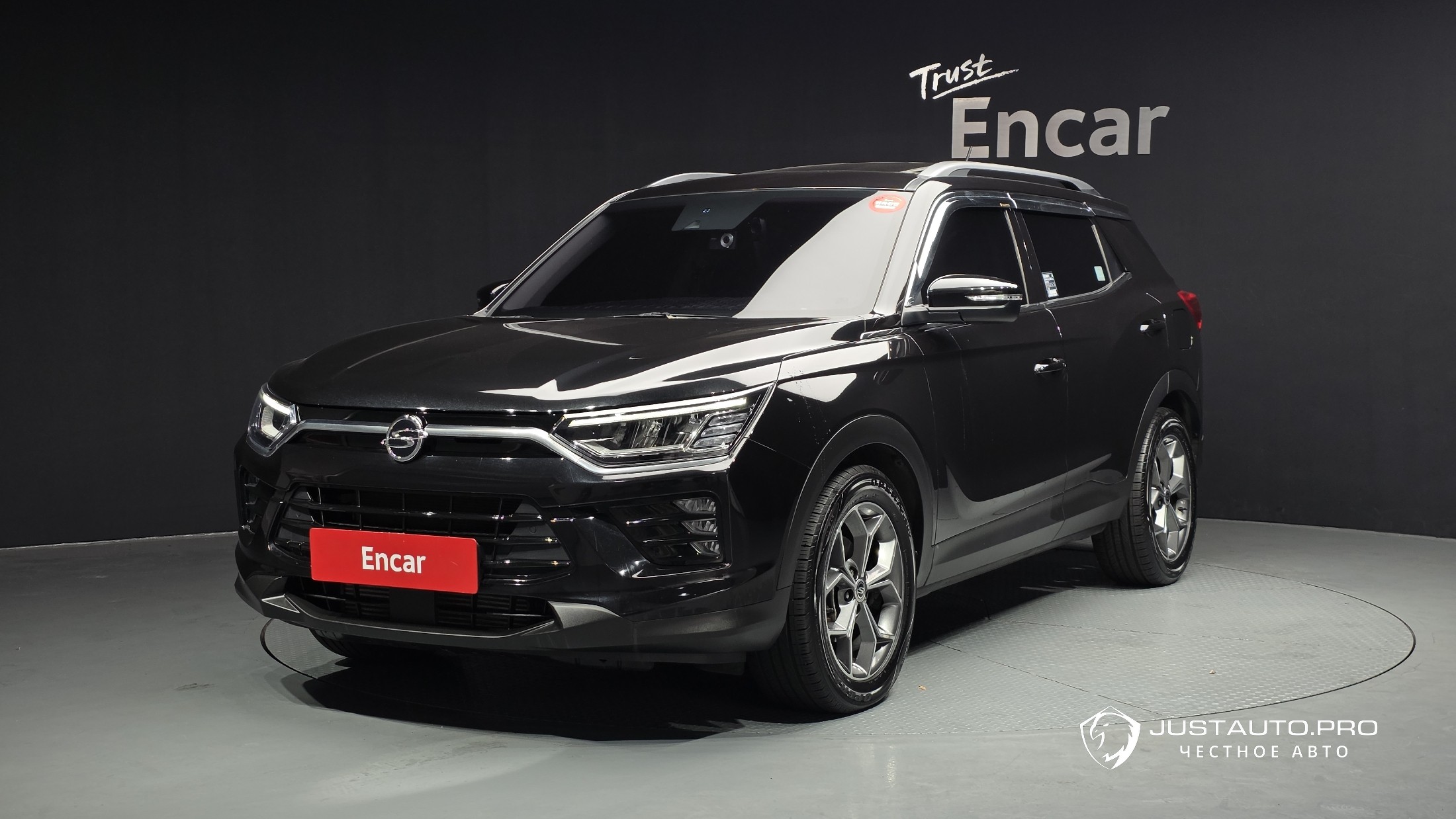 Автомобиль KG_Mobility_Ssangyong KORANDO