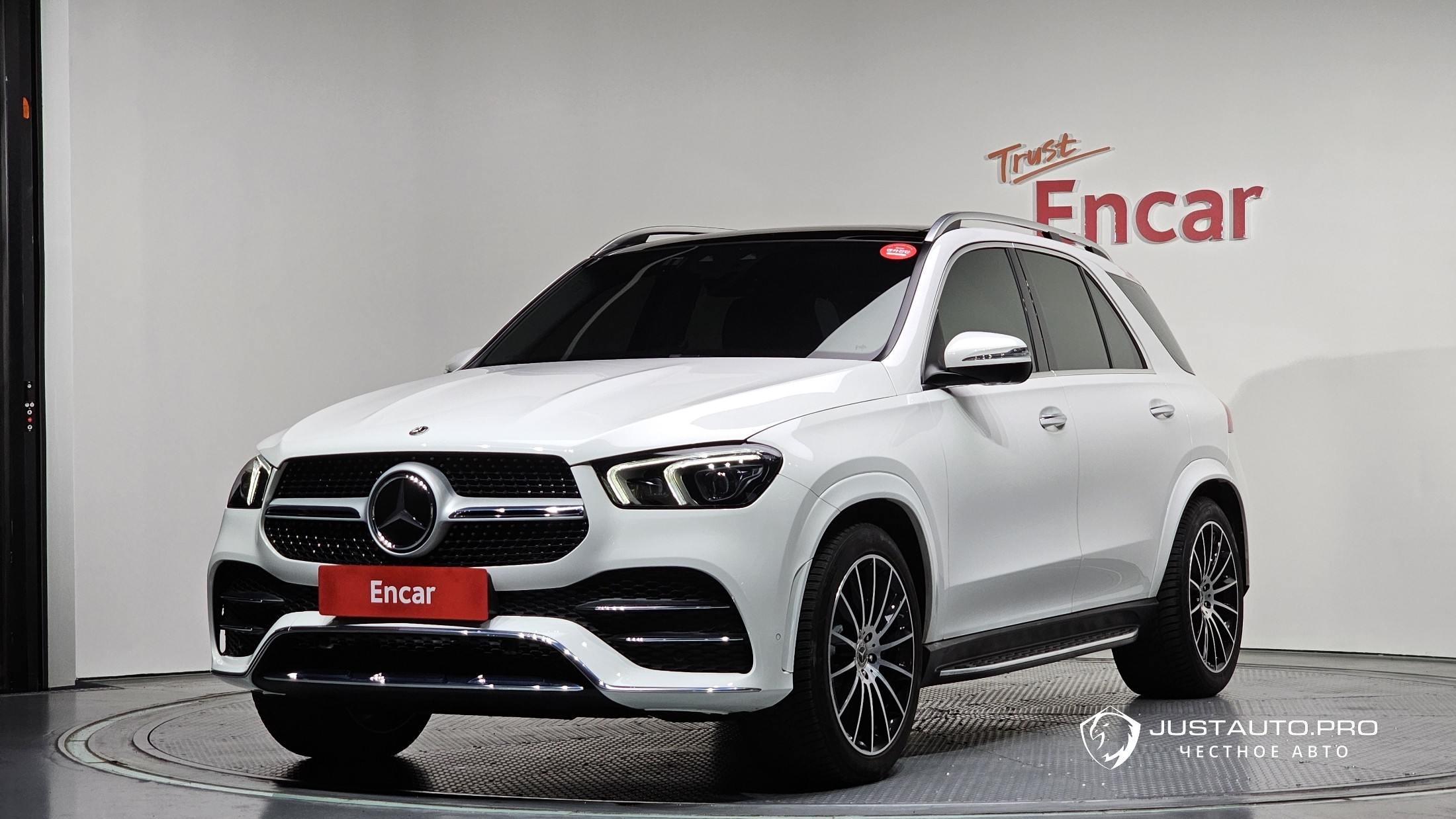 Автомобиль Mercedes-Benz GLE-Class