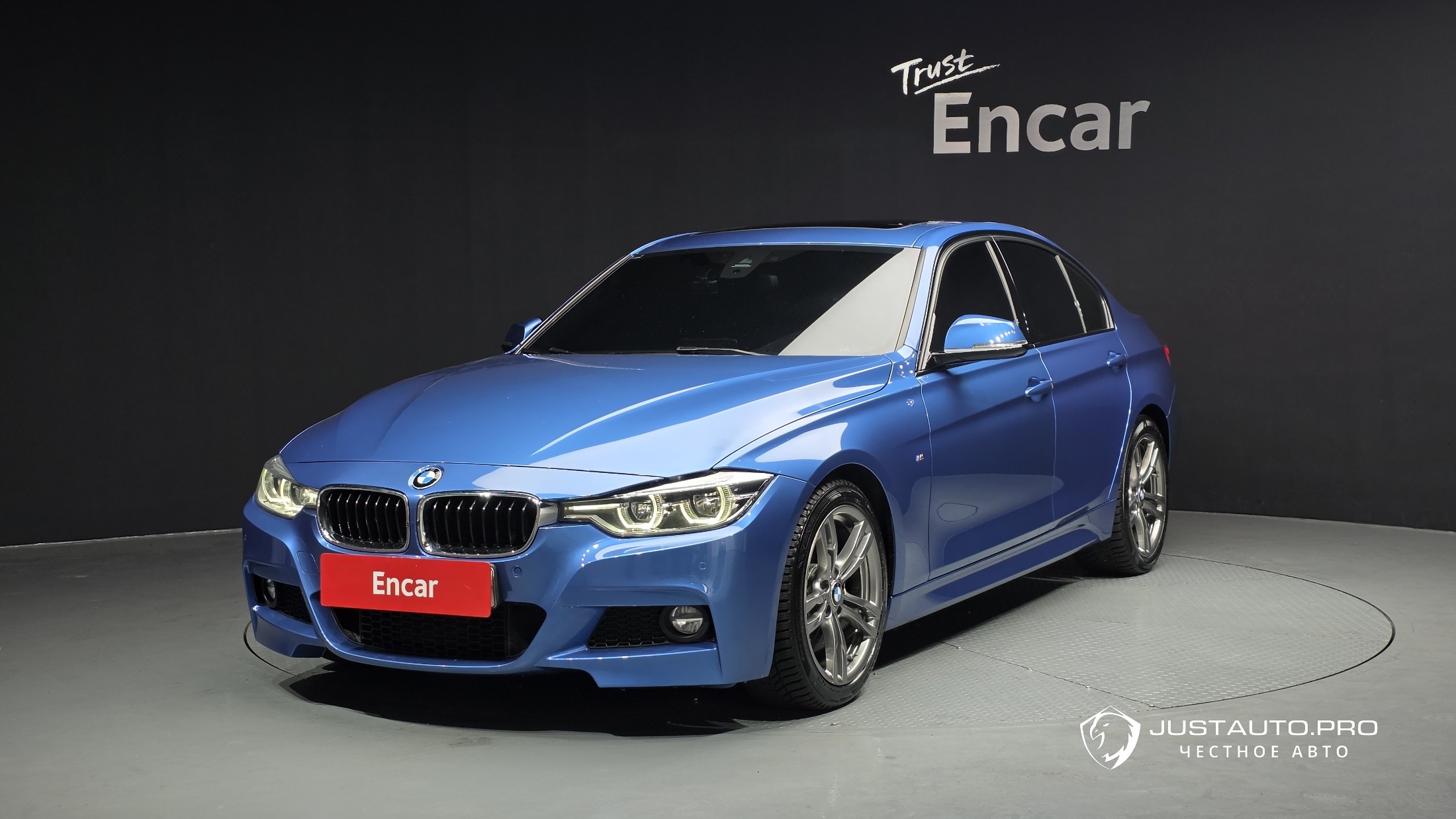 Автомобиль BMW 3-Series