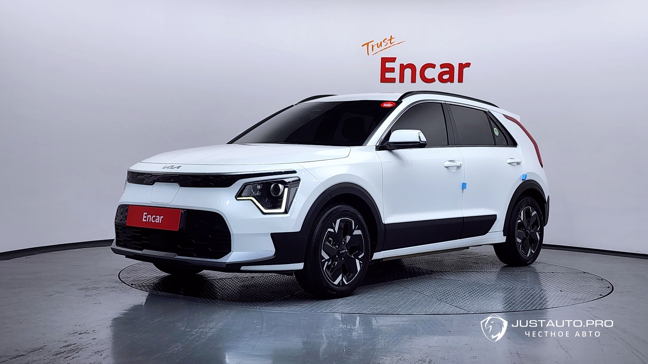 Автомобиль Kia Niro