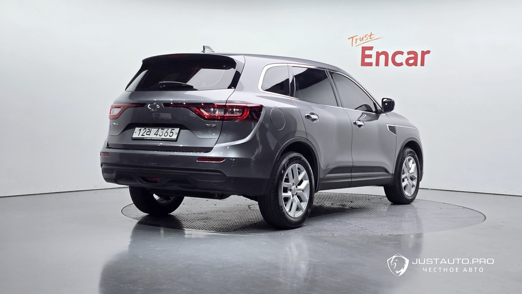 Автомобиль Renault-KoreaSamsung QM6