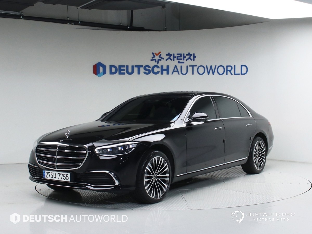 Автомобиль Mercedes-Benz S-Class
