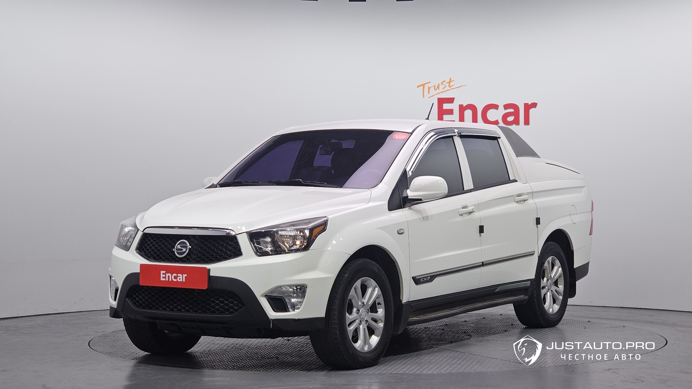 Автомобиль KG_Mobility_Ssangyong KORANDO