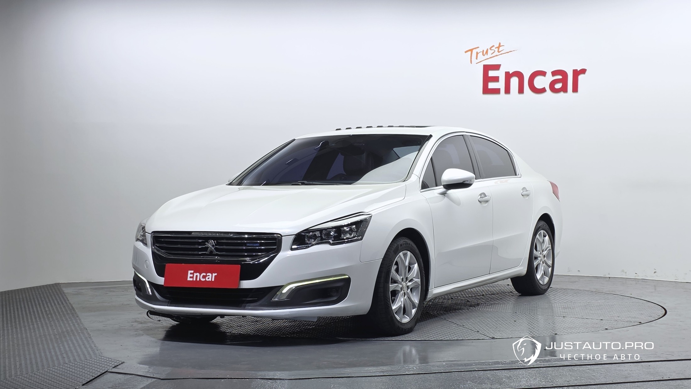 Автомобиль Peugeot 508