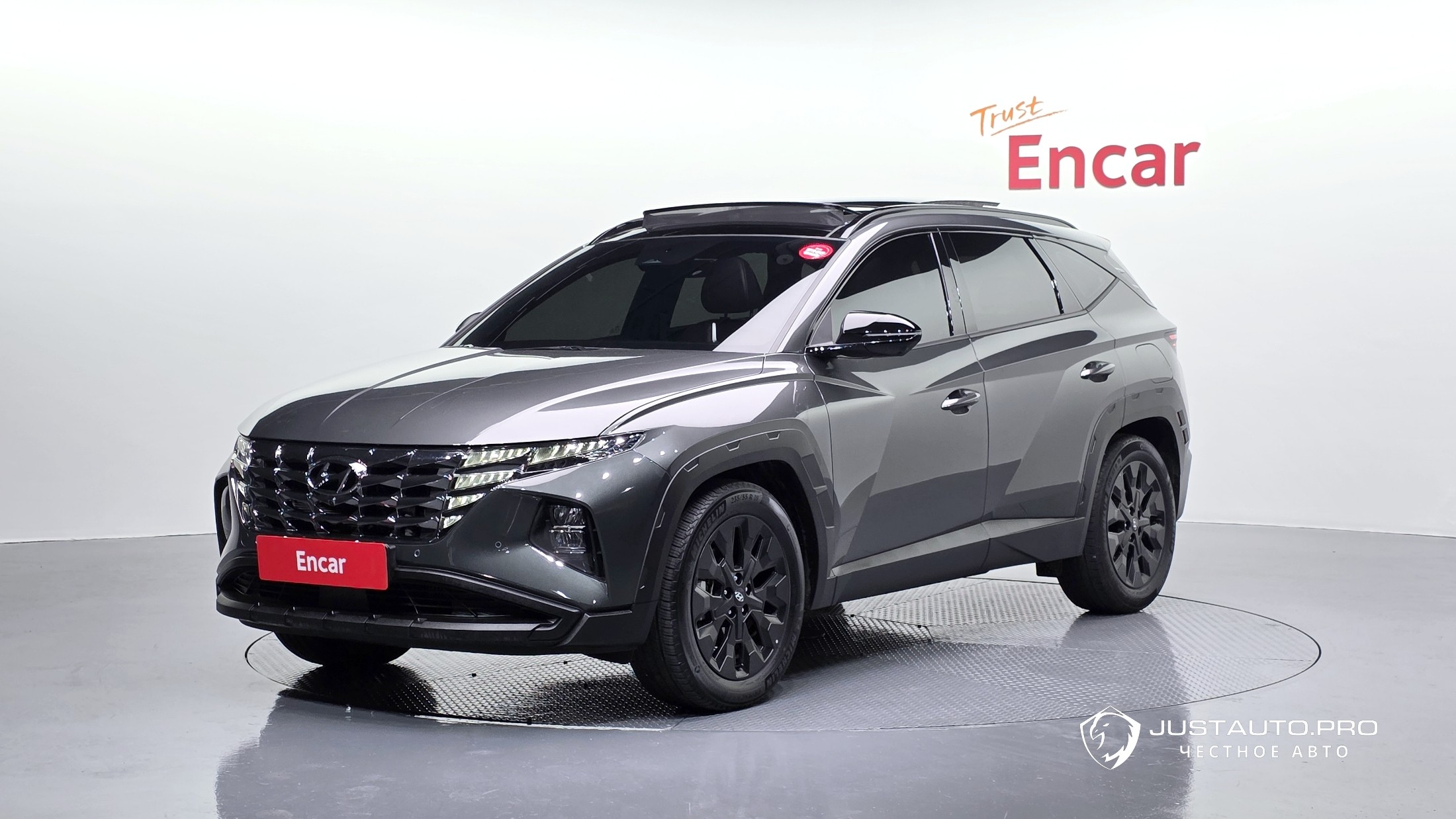 Автомобиль Hyundai Tucson