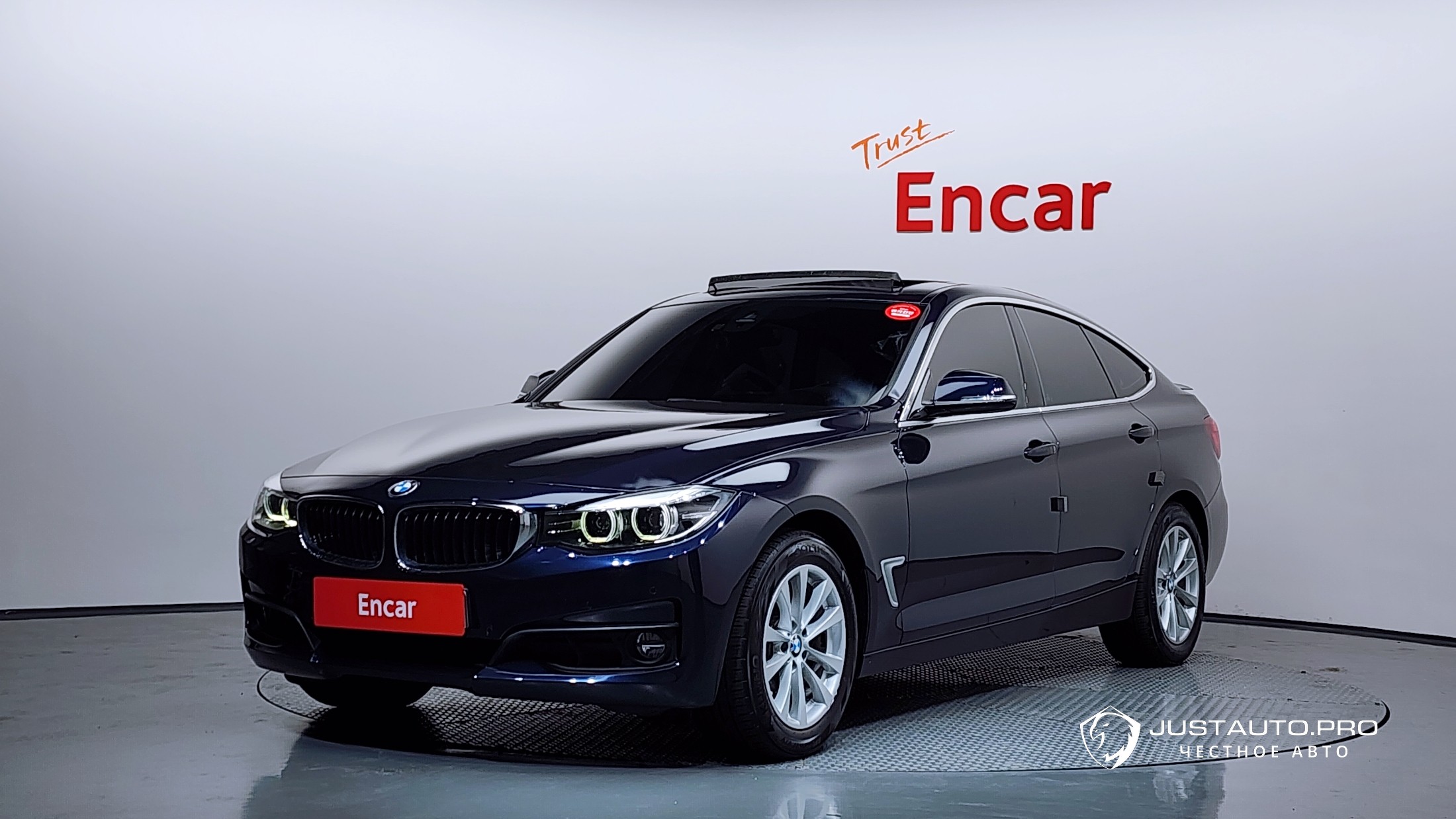 Автомобиль BMW Gran Turismo